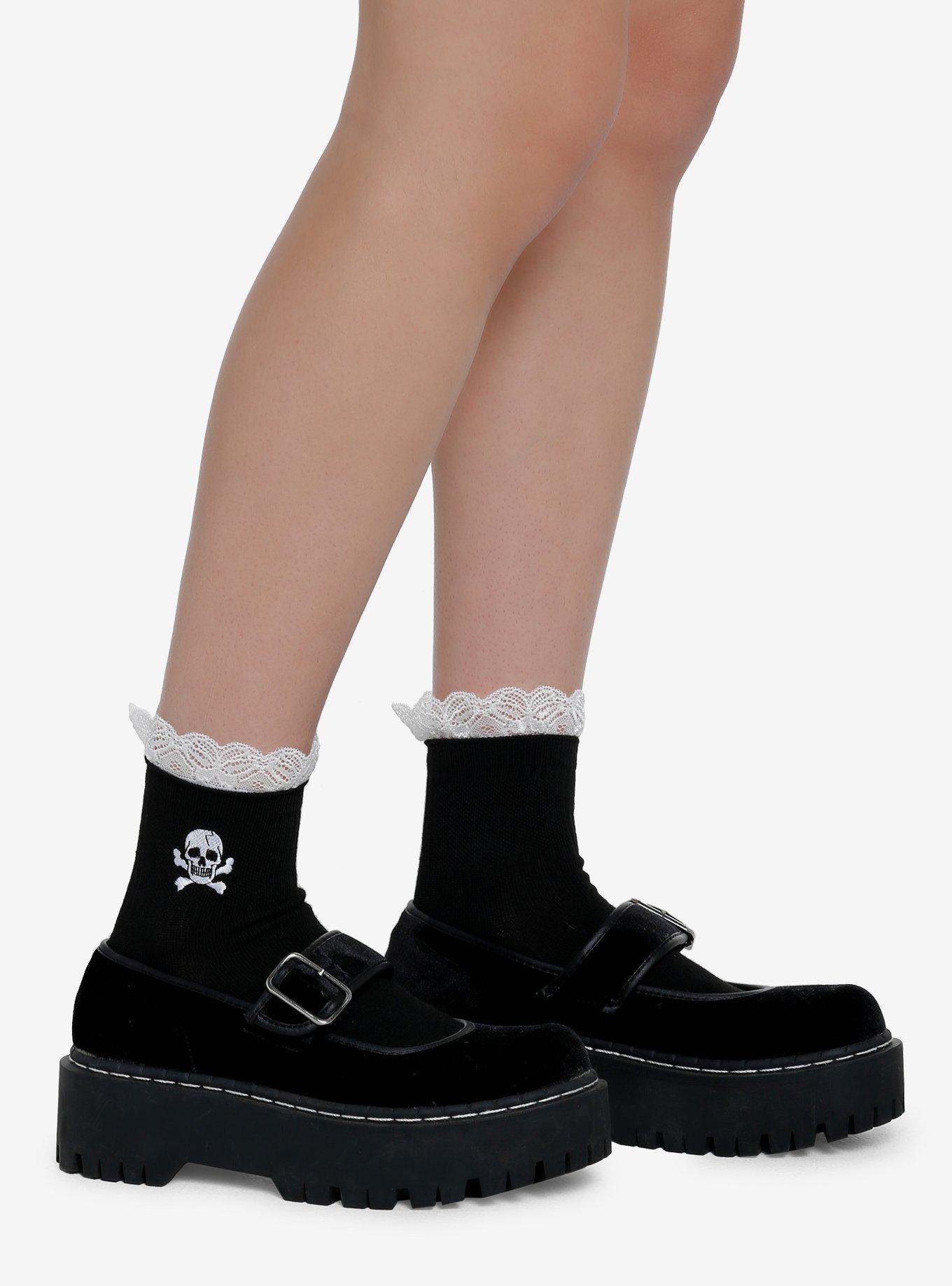 Skull & Crossbones White Lace Ankle Socks, , hi-res