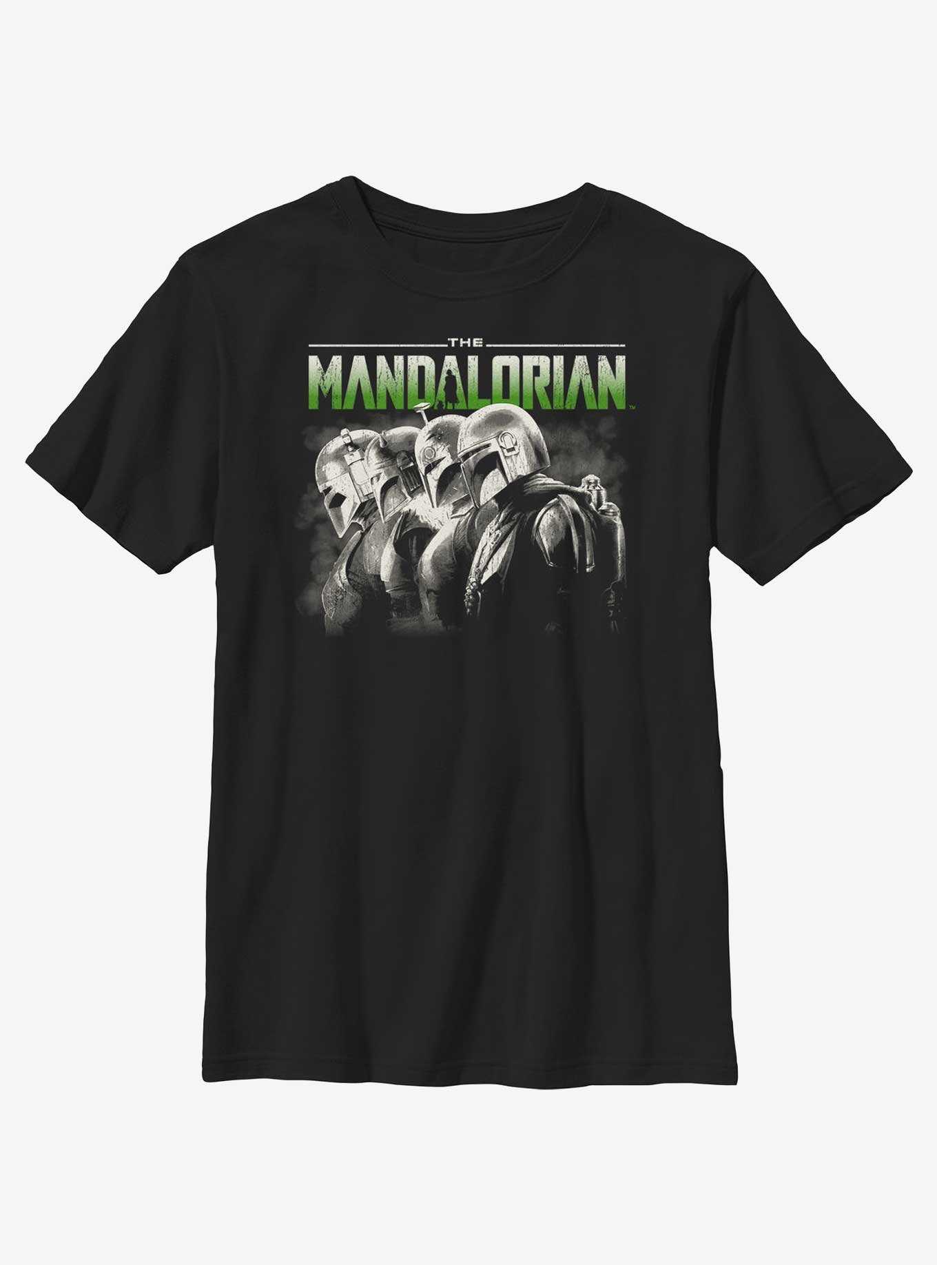 Star Wars The Mandalorian Grunge Mandalorians Lineup Youth T-Shirt, , hi-res
