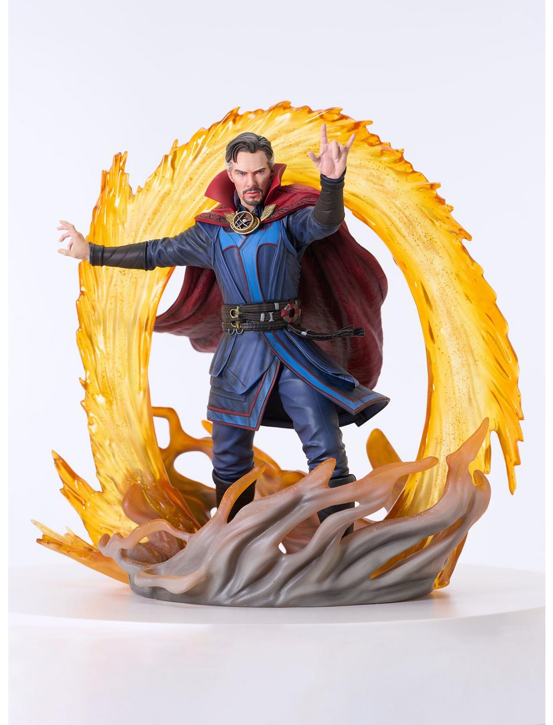 Diamond Select Toys Doctor Strange In The Multiverse Of Madness Gallery Doctor Strange Figure Diorama, , hi-res
