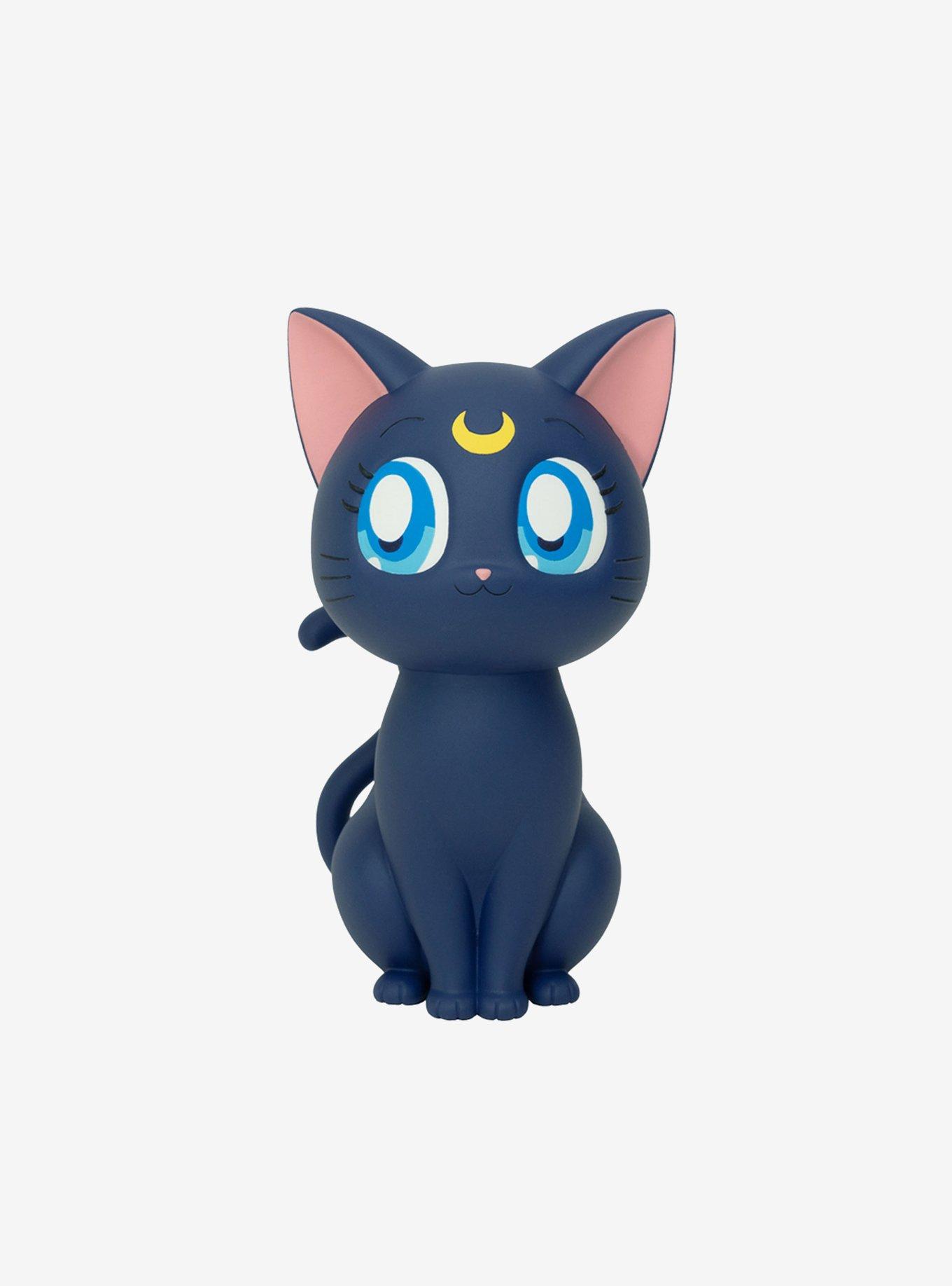 Banpresto Luna Fluffy Figure & Sailor Moon Bag Clips orders Bundle