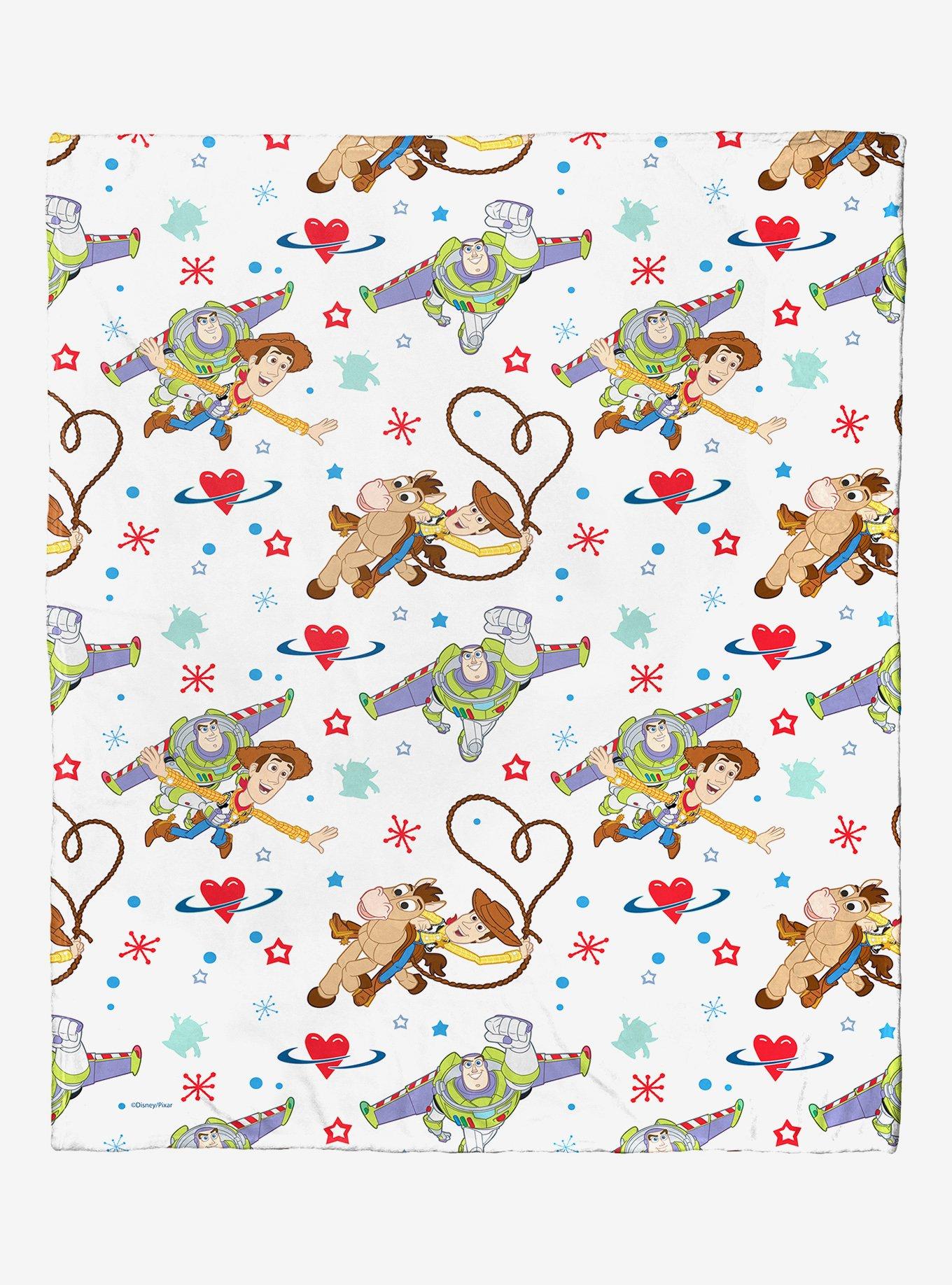 Disney Pixar Toy Story Best Valentine's Buds Blanket, , hi-res