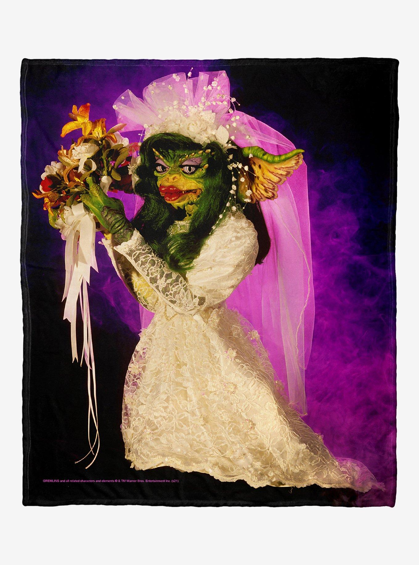 Gremlins Gremlin Bride Silk Touch Throw Blanket, , hi-res