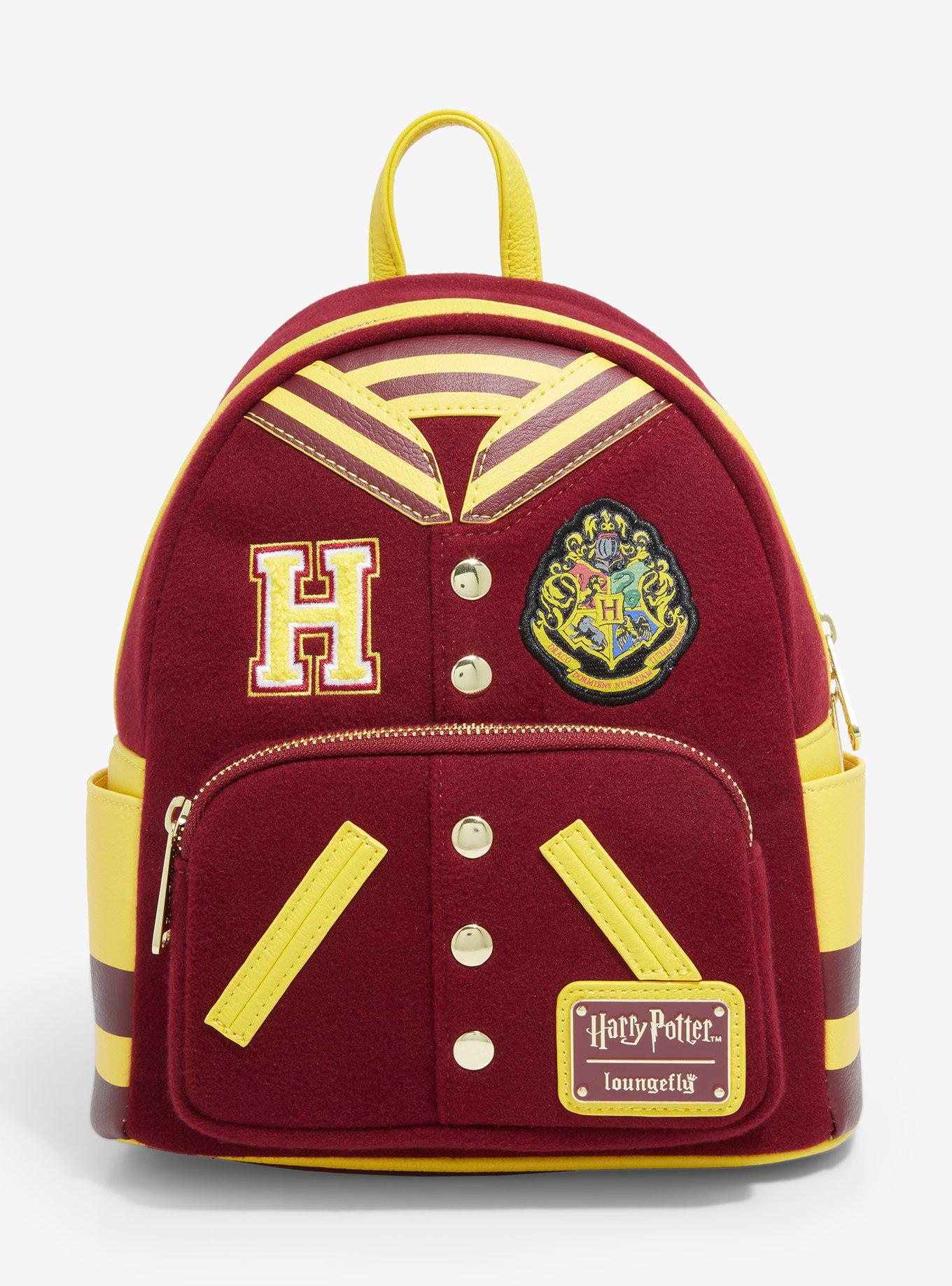 NWT Harry Potter sold Hogwarts Mini Backpack and Wallet