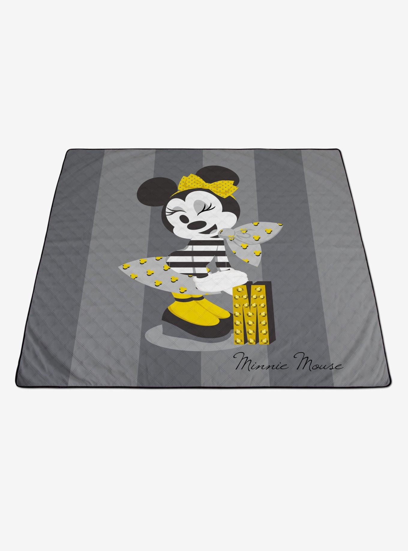 Disney Minnie Mouse Impresa Picnic Blanket, , hi-res