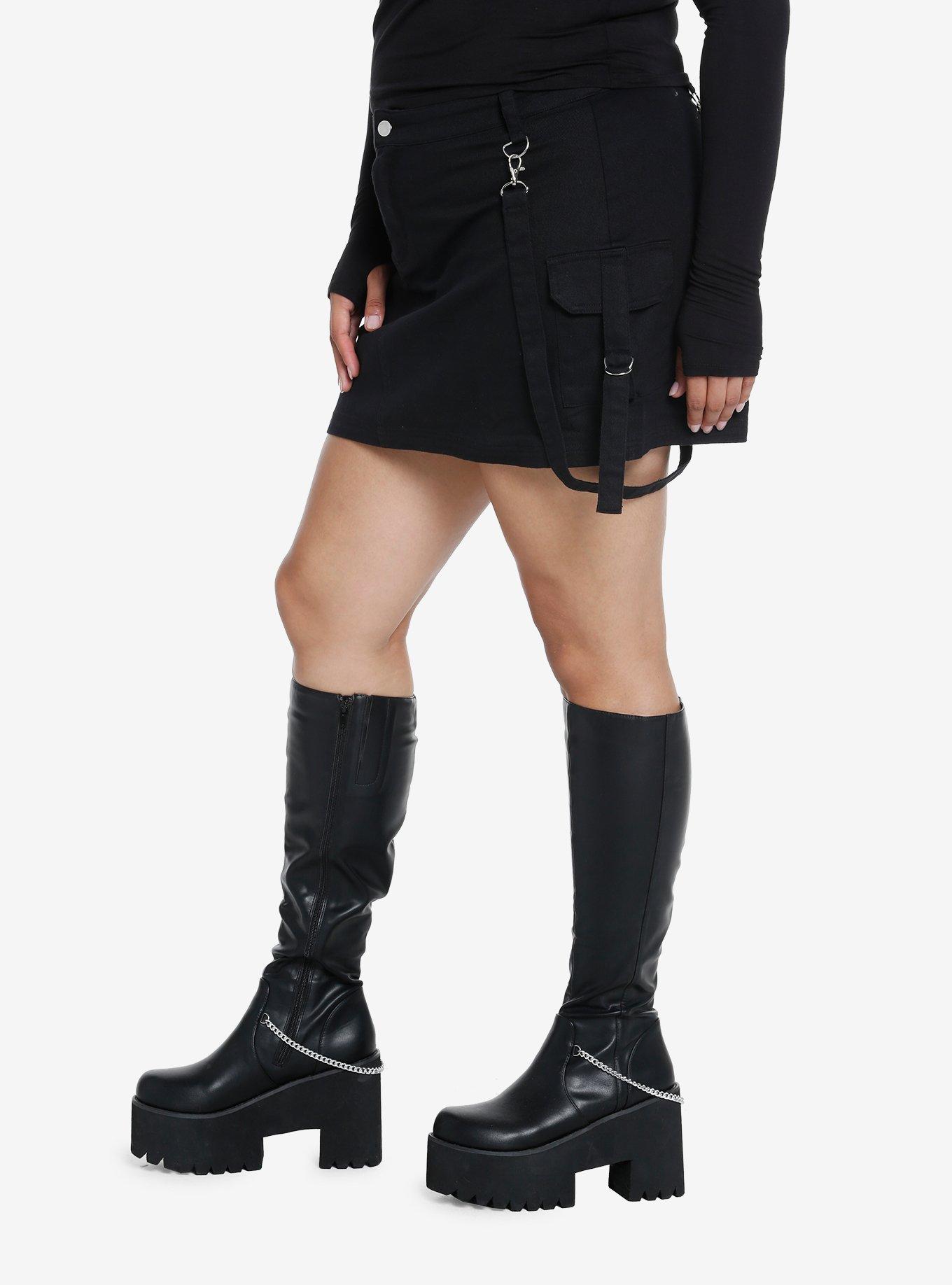 SOMETHING CARGO SUSPENDER SKIRT Social Collision Black Cargo
