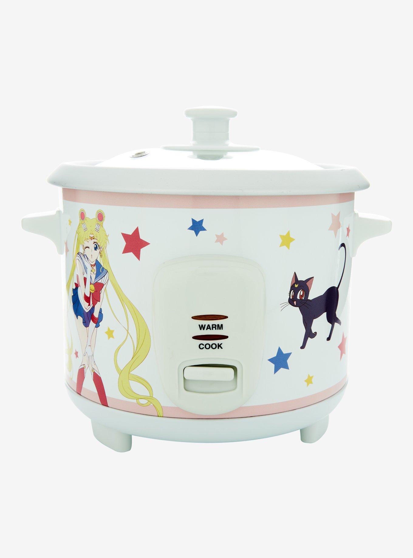 Sailor Moon Rice Cooker by Box Lunch!💖🤍 So far I like it a lot it go