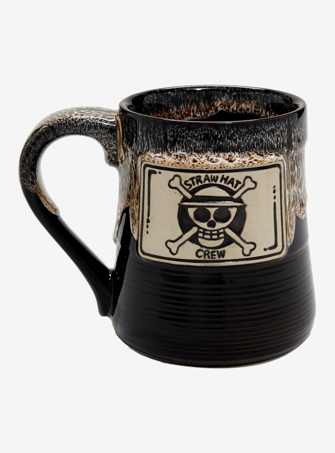 最終お値下げAtelierGGBeachsideonepiece One Piece Straw Hat Crew Jolly Roger Glazed Mug | BoxLunch