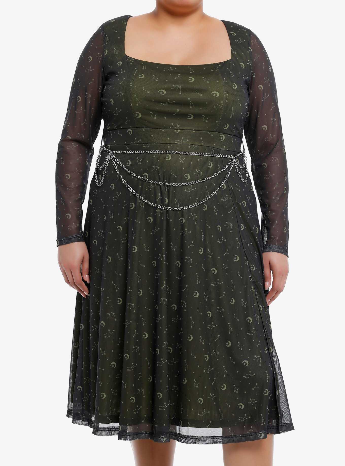 Hot Topic Thorn & Fable® Green Rose Twofer Dress Plus