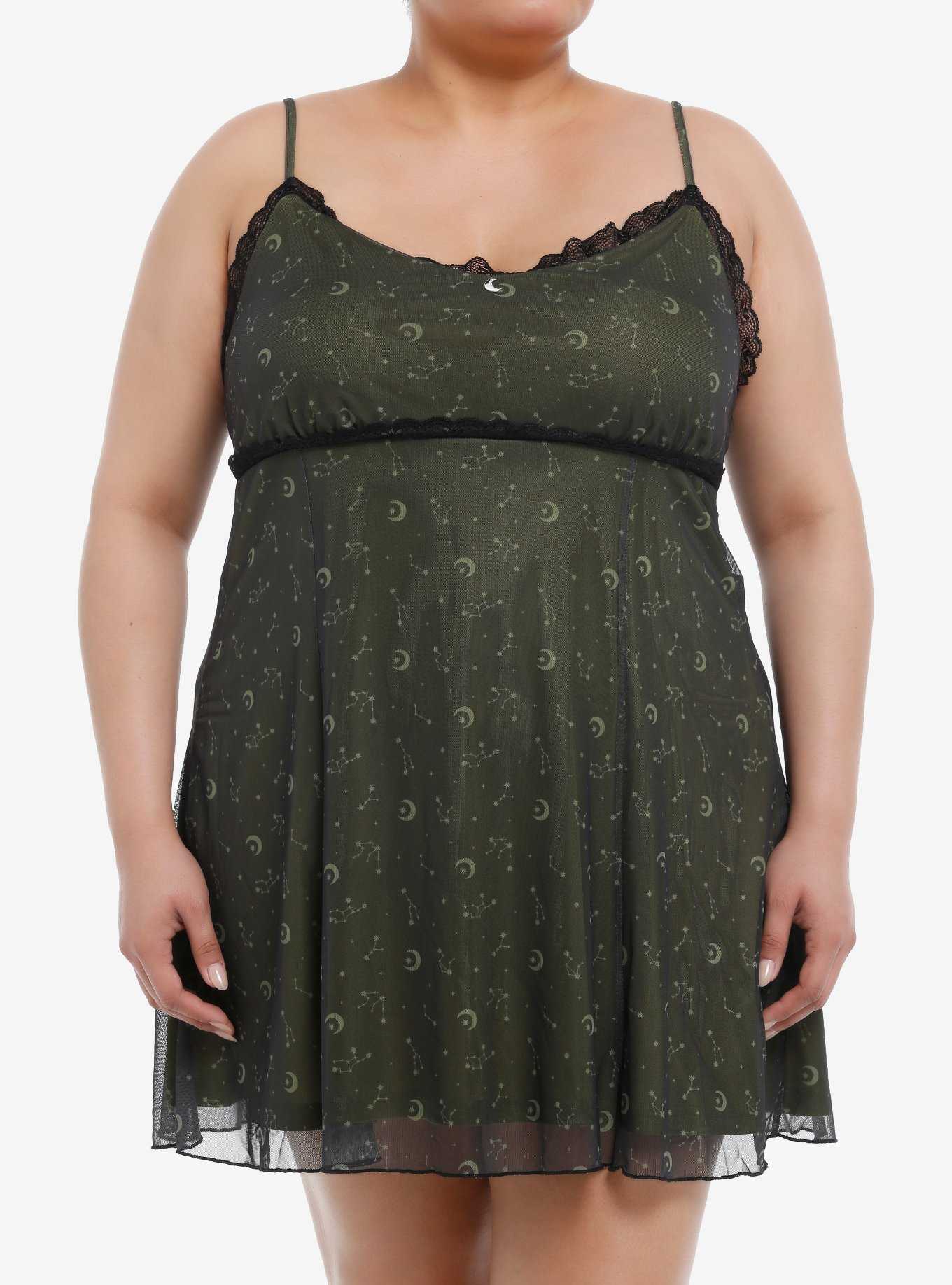 Hot Topic Thorn & Fable® Green Rose Twofer Dress