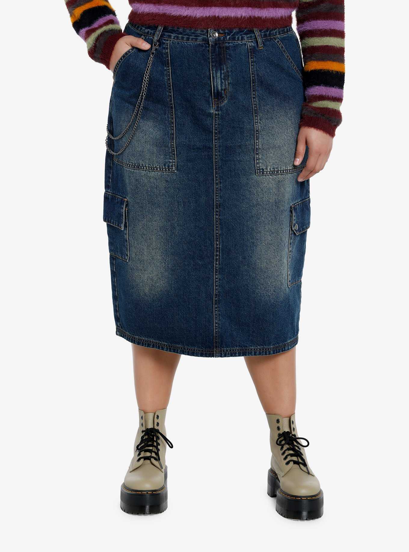 Social Collision Dark Wash Cargo Denim Midi Skirt With Chain Plus Size, , hi-res