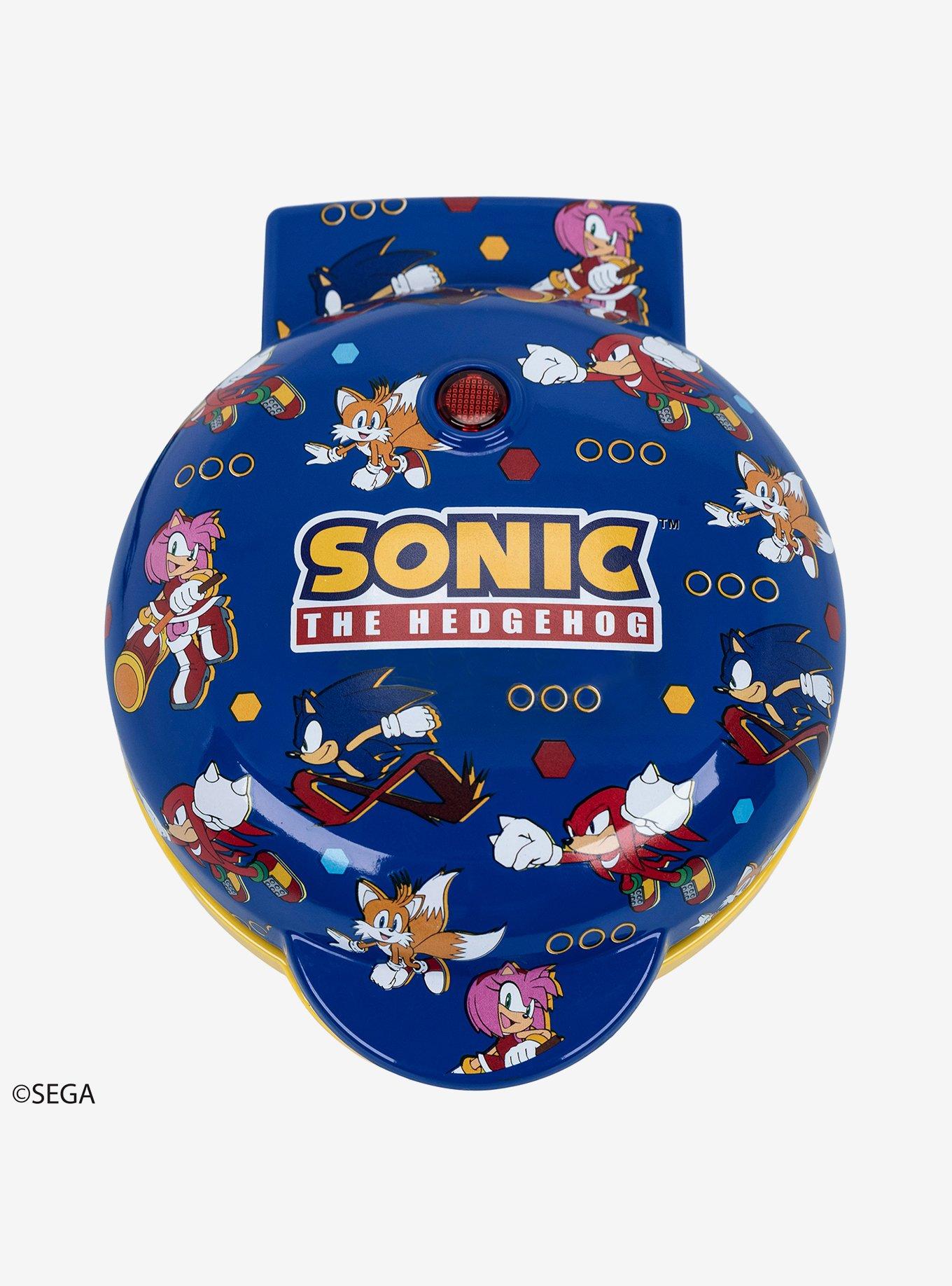 Uncanny Brands Sonic the Hedgehog Mini Waffle Maker, , hi-res