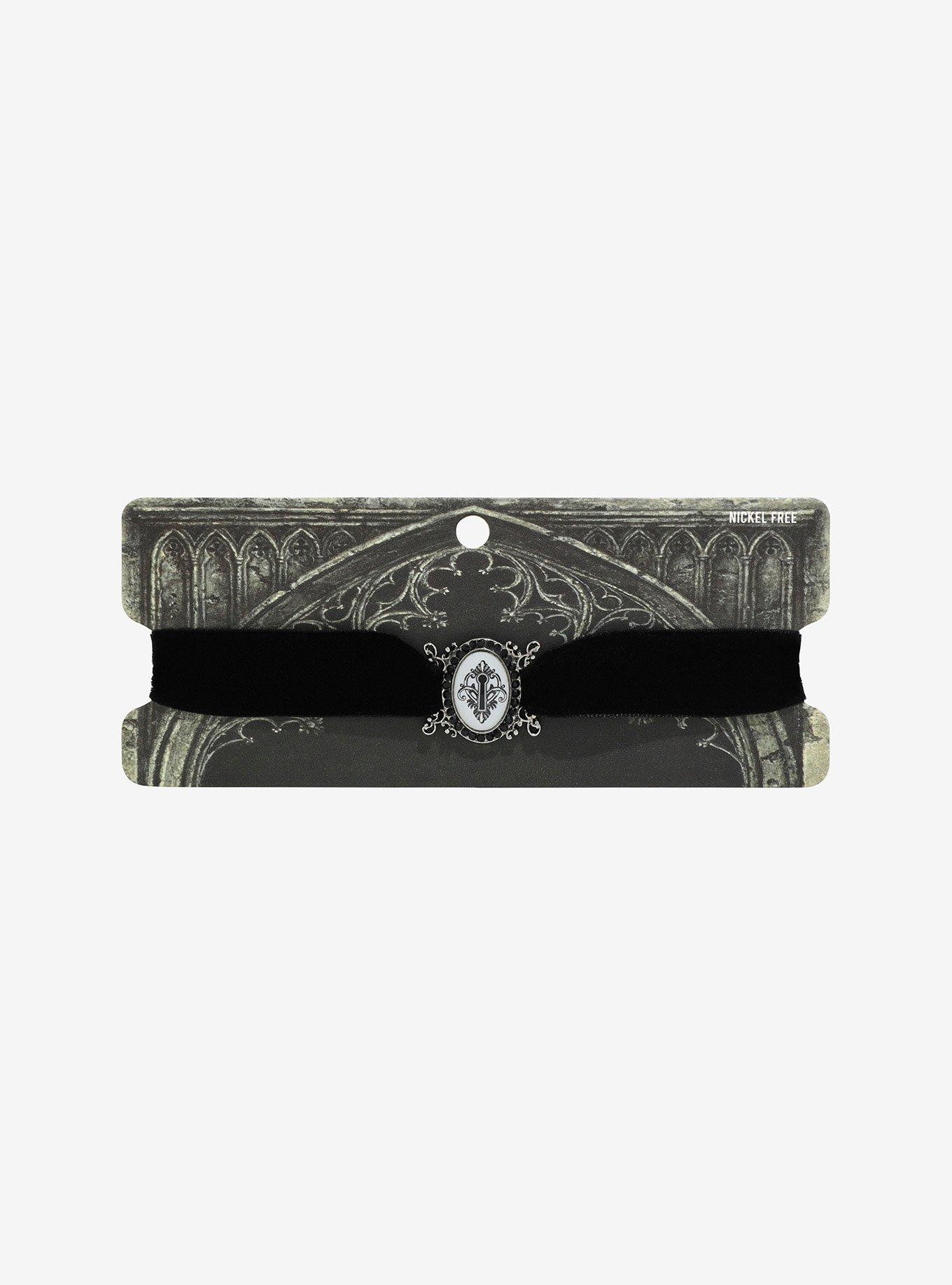 Keyhole Cameo Velvet Choker, , hi-res