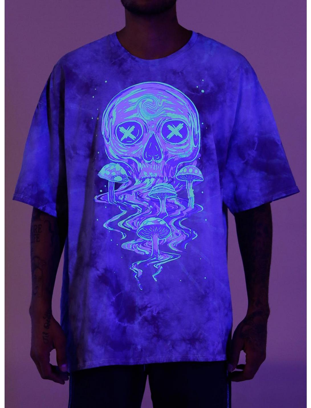 Social Collision® Skull Mushroom Black Light Glow Oversized T-Shirt, MULTI, hi-res