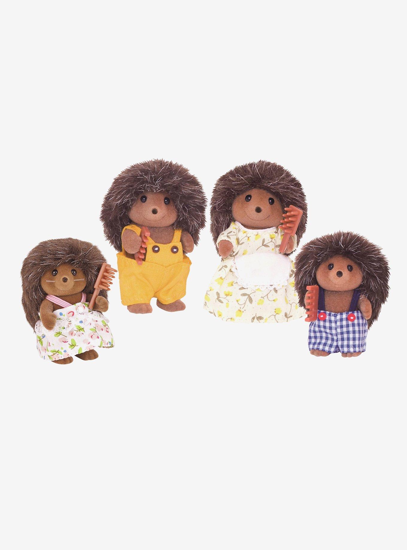Calico Critters Pickleweeds Hedgehog Family Figure Set, , hi-res