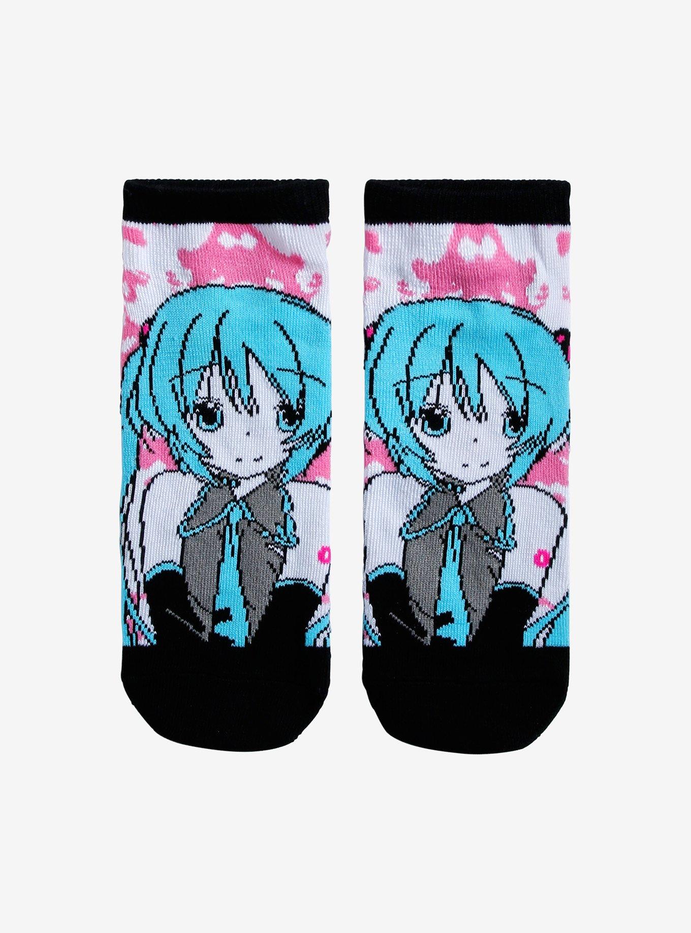 Hatsune Miku Tie-Dye No-Show Socks | Hot Topic
