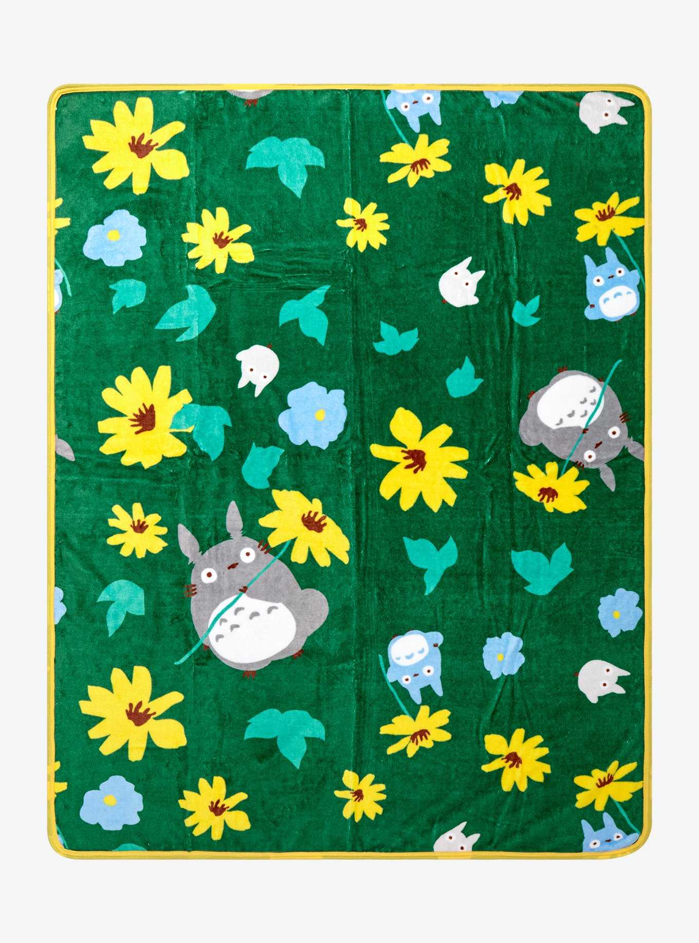 Studio Ghibli My Neighbor Totoro Floral Allover Print Fleece Throw, , hi-res