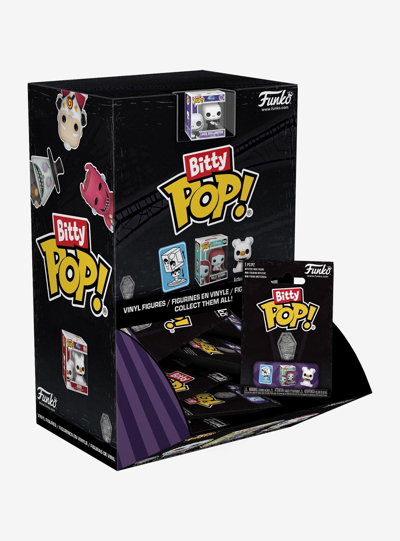 Disney and Pixar Turning Red Collectible Figures, Series 1 Blind Bag Movie  Collectibles, Officially Licensed Kids Toys for Ages 3 Up, Gifts and  Presents 