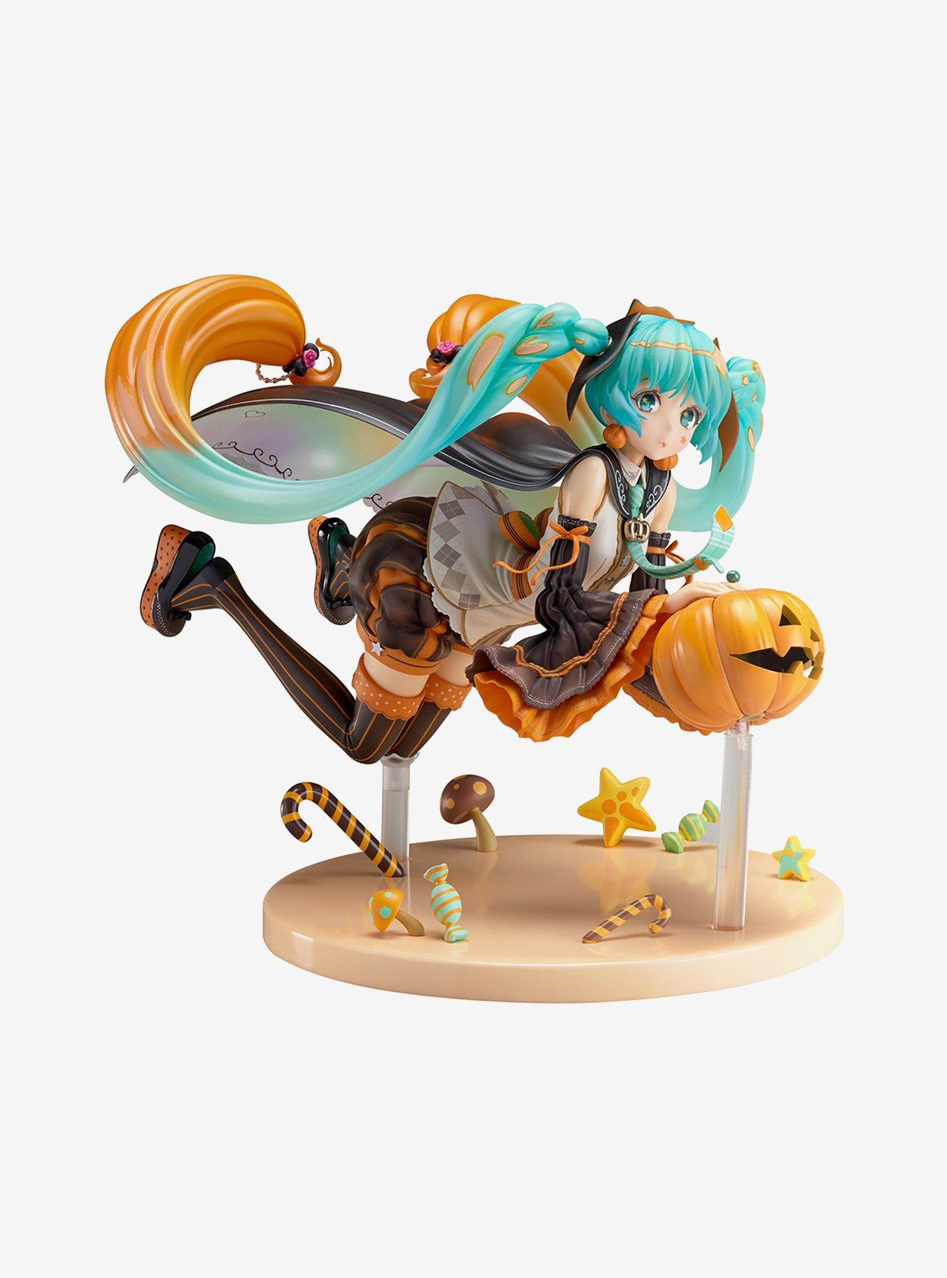 Union Creative Hatsune Miku Trick Or Miku Figure | Hot Topic