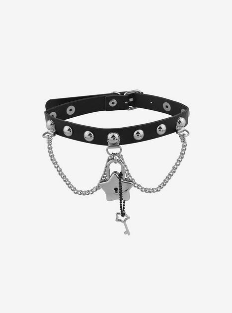 Social Collision Star-Shaped Padlock Studded Choker | Hot Topic