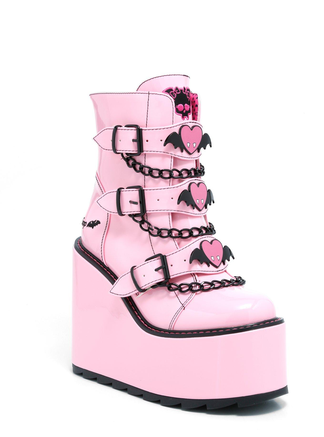 YRU Monster High Draculaura Dune Lo Platform Boots, MULTI, hi-res