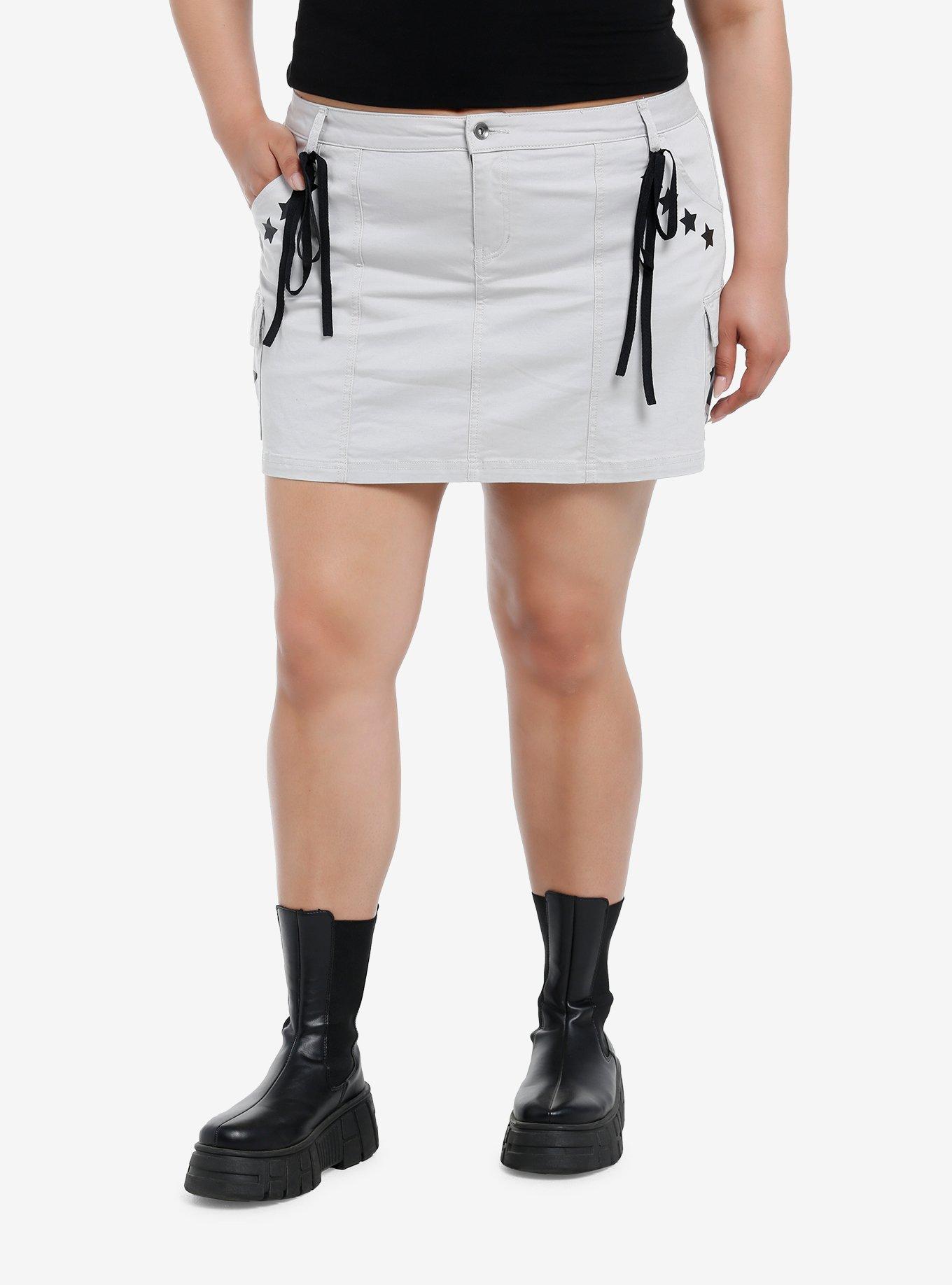 Social Collision Grey & Black Star Skort Plus Size, BLACK, hi-res
