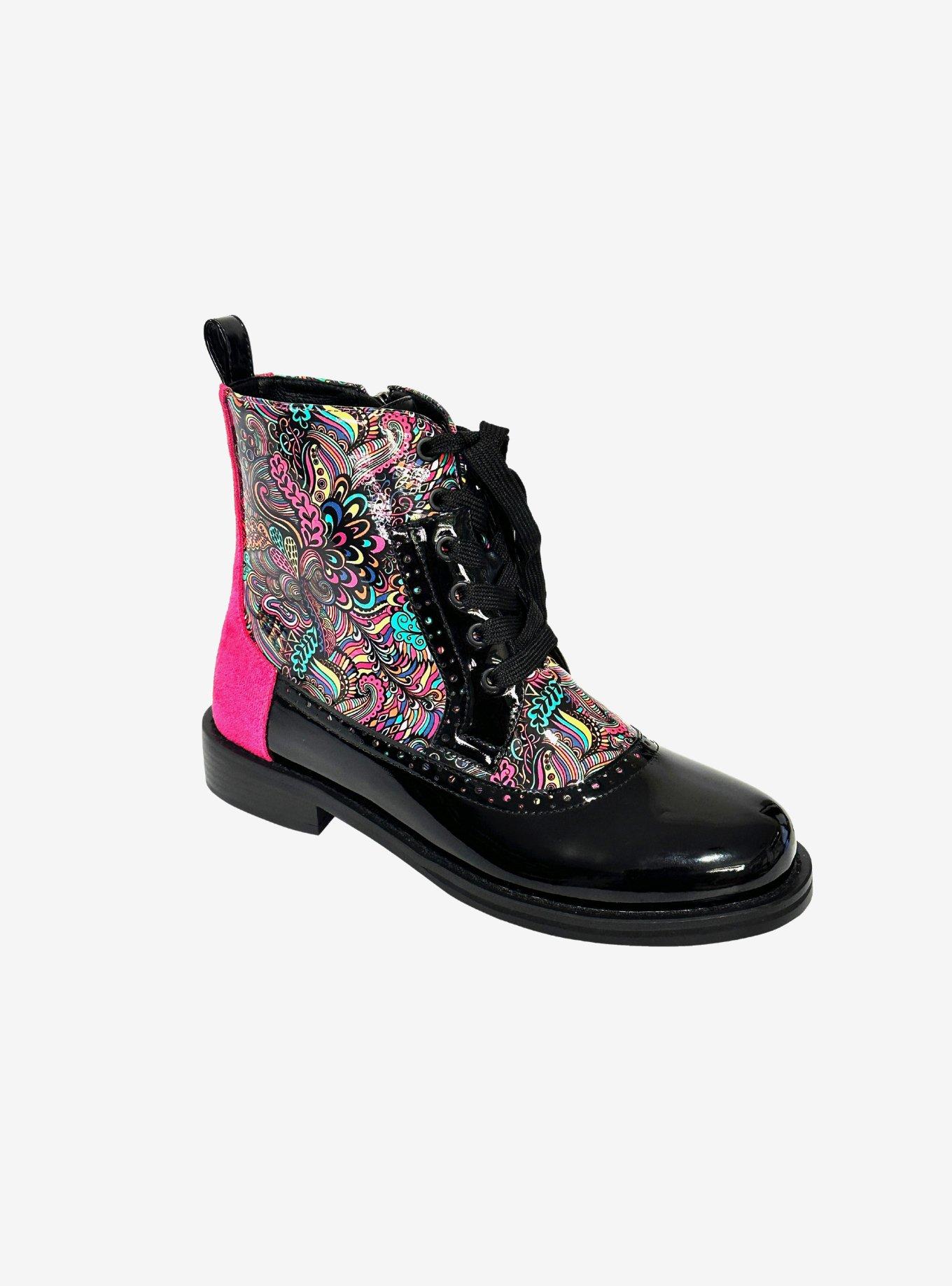 Chelsea Bootie Black | Hot Topic