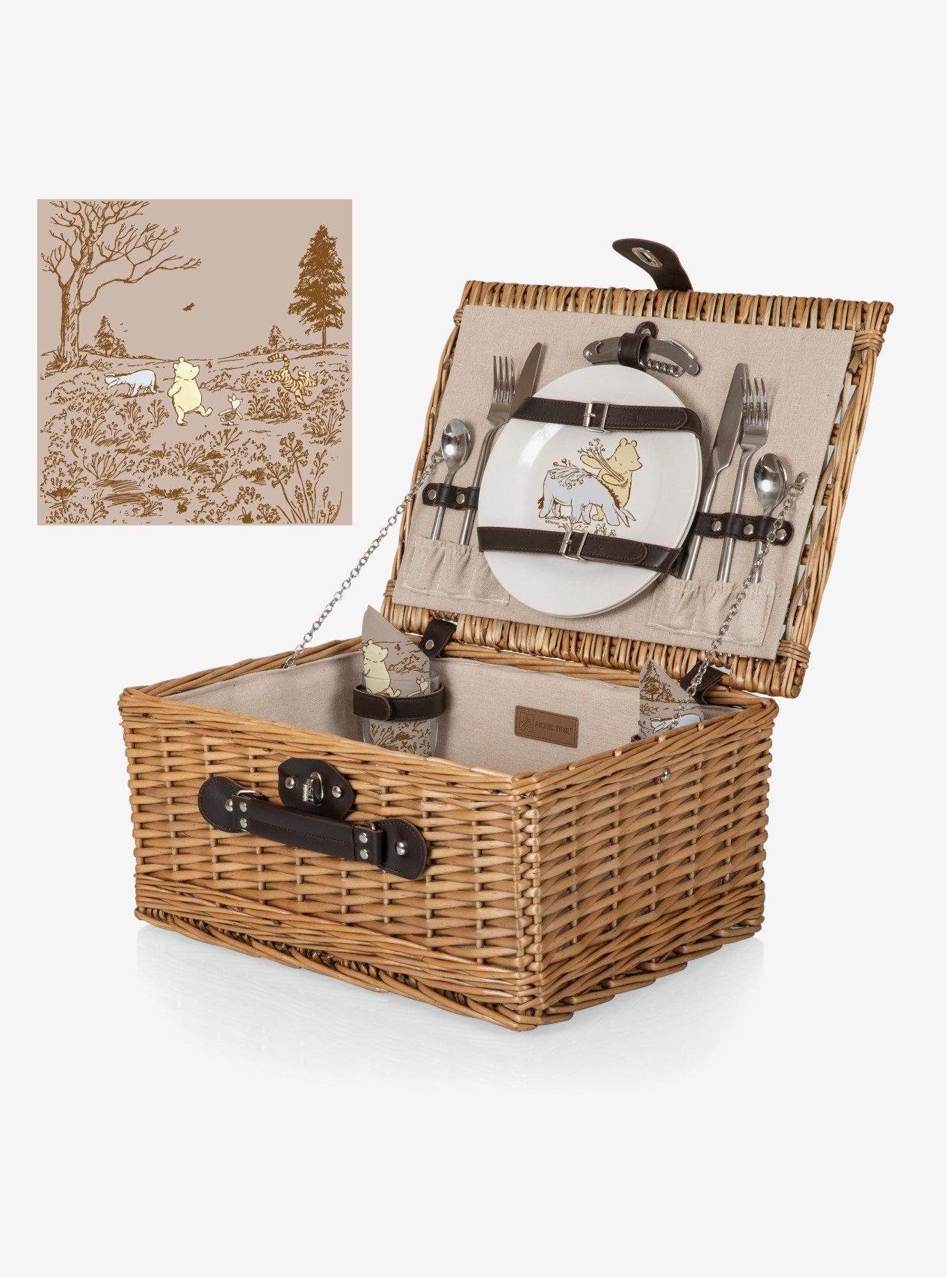 Disney Winnie the Pooh Classic Picnic Basket, , hi-res