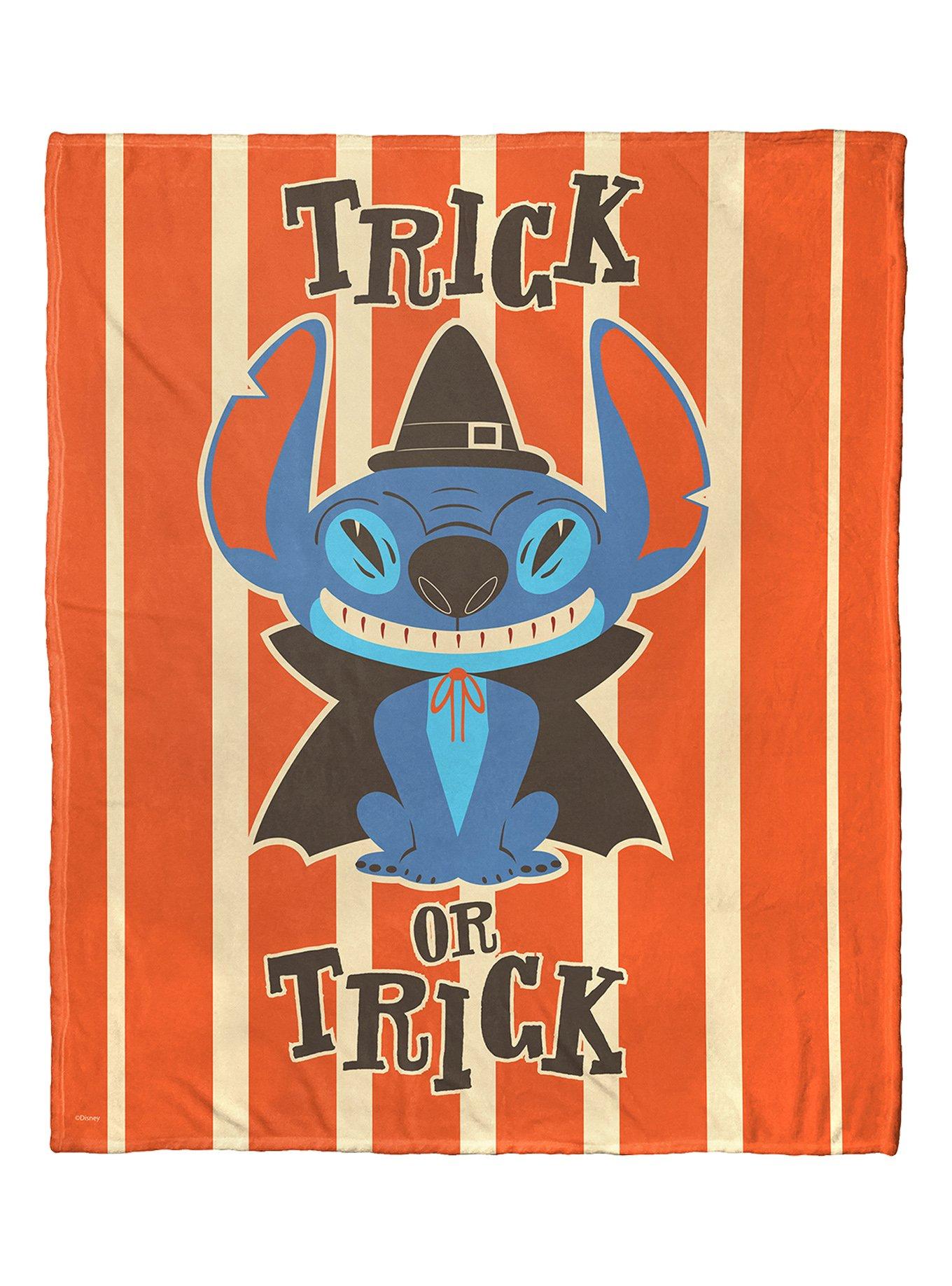 Disney Lilo And Stitch Trick Or Trick Silk Touch Throw Blanket, , hi-res
