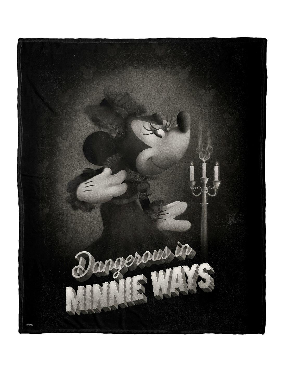 Disney Mickey Mouse Minnies Evil Ways Silk Touch Throw, , hi-res