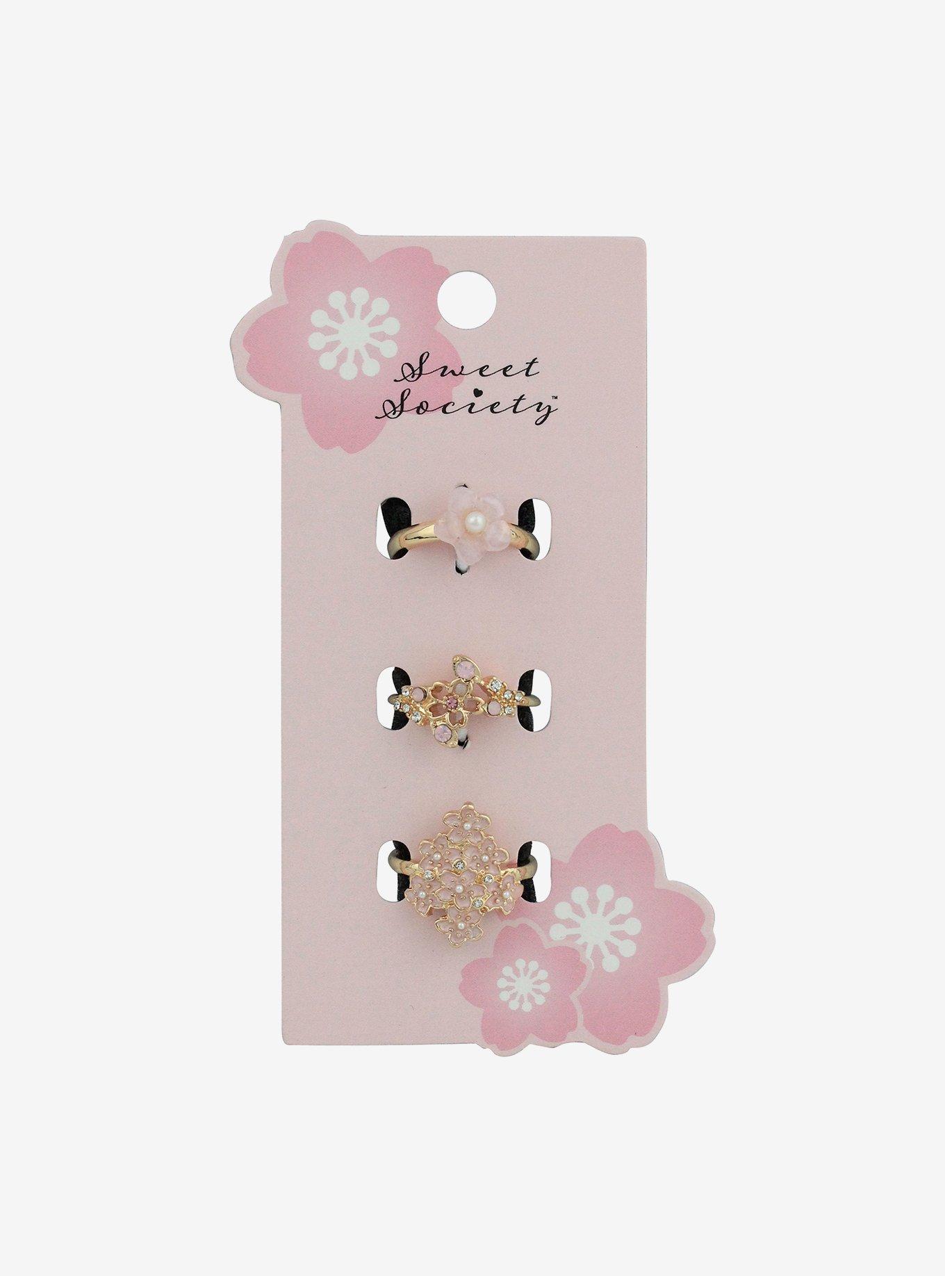 Sweet Society Sakura Flower Pearl Ring Set