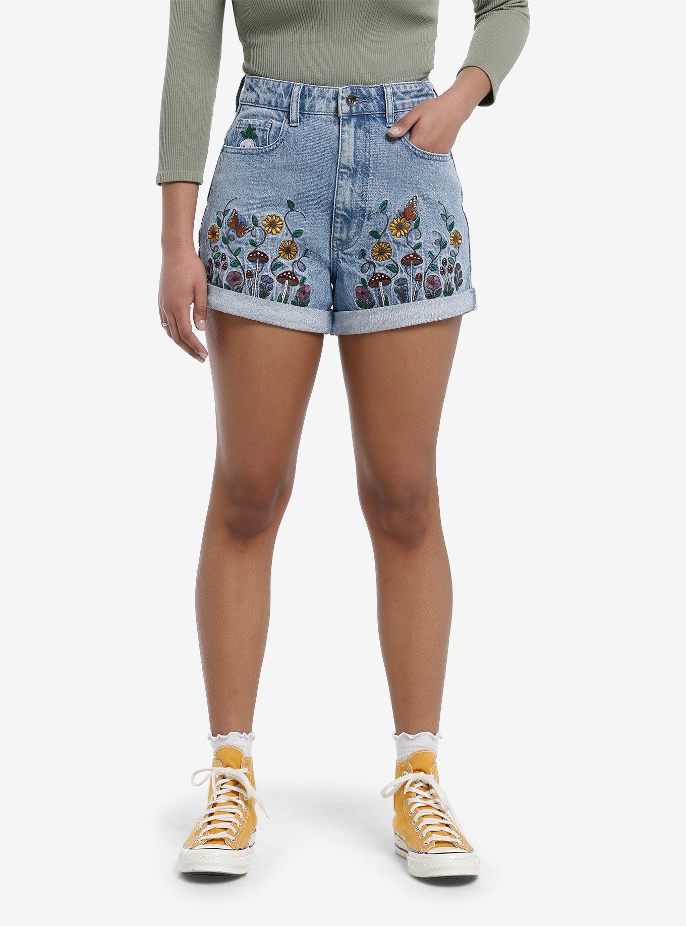 Thorn & Fable Ghost Sunflower Mom Shorts