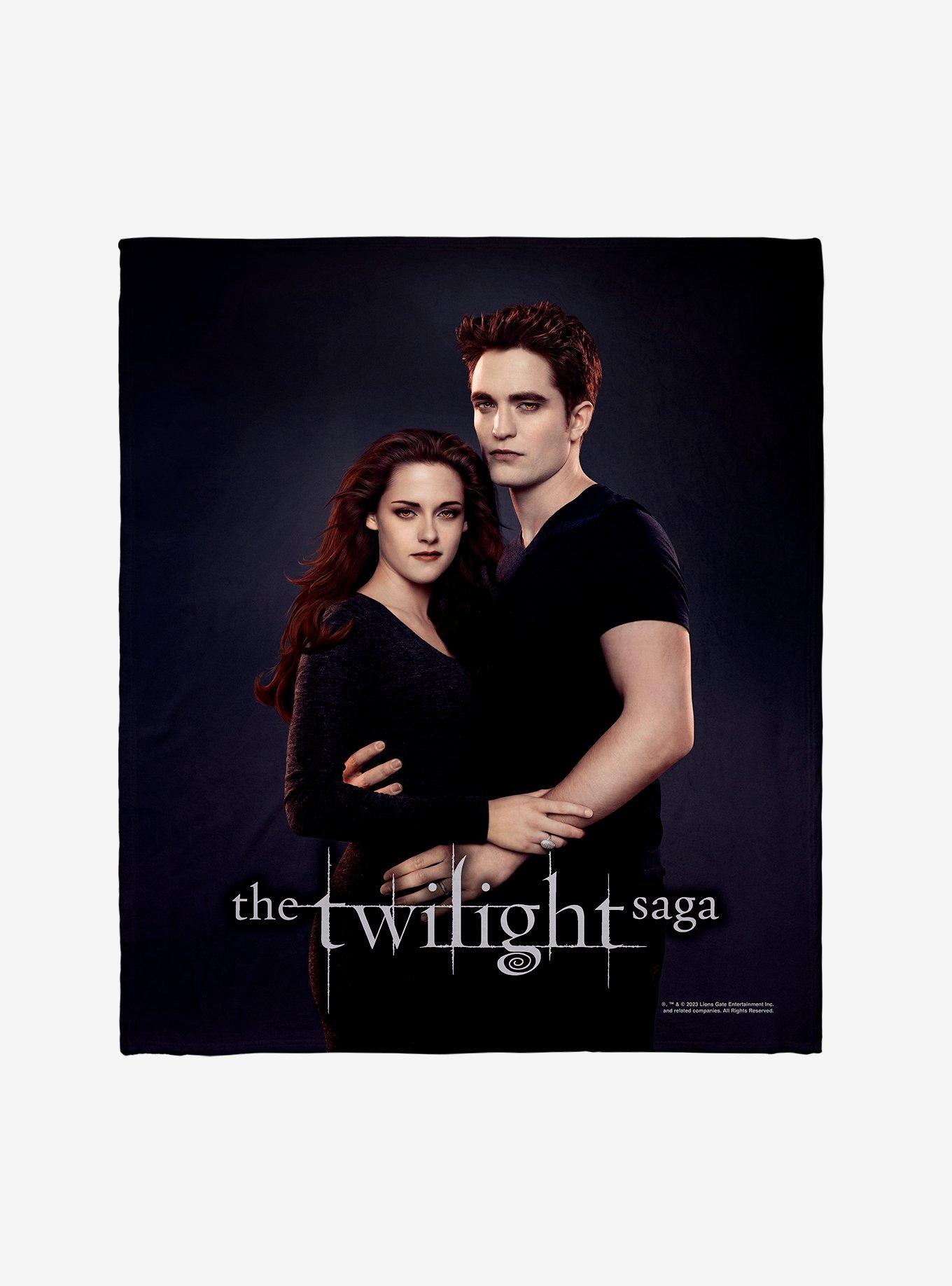 Twilight Bella Edward Throw Blanket WHITE Hot Topic