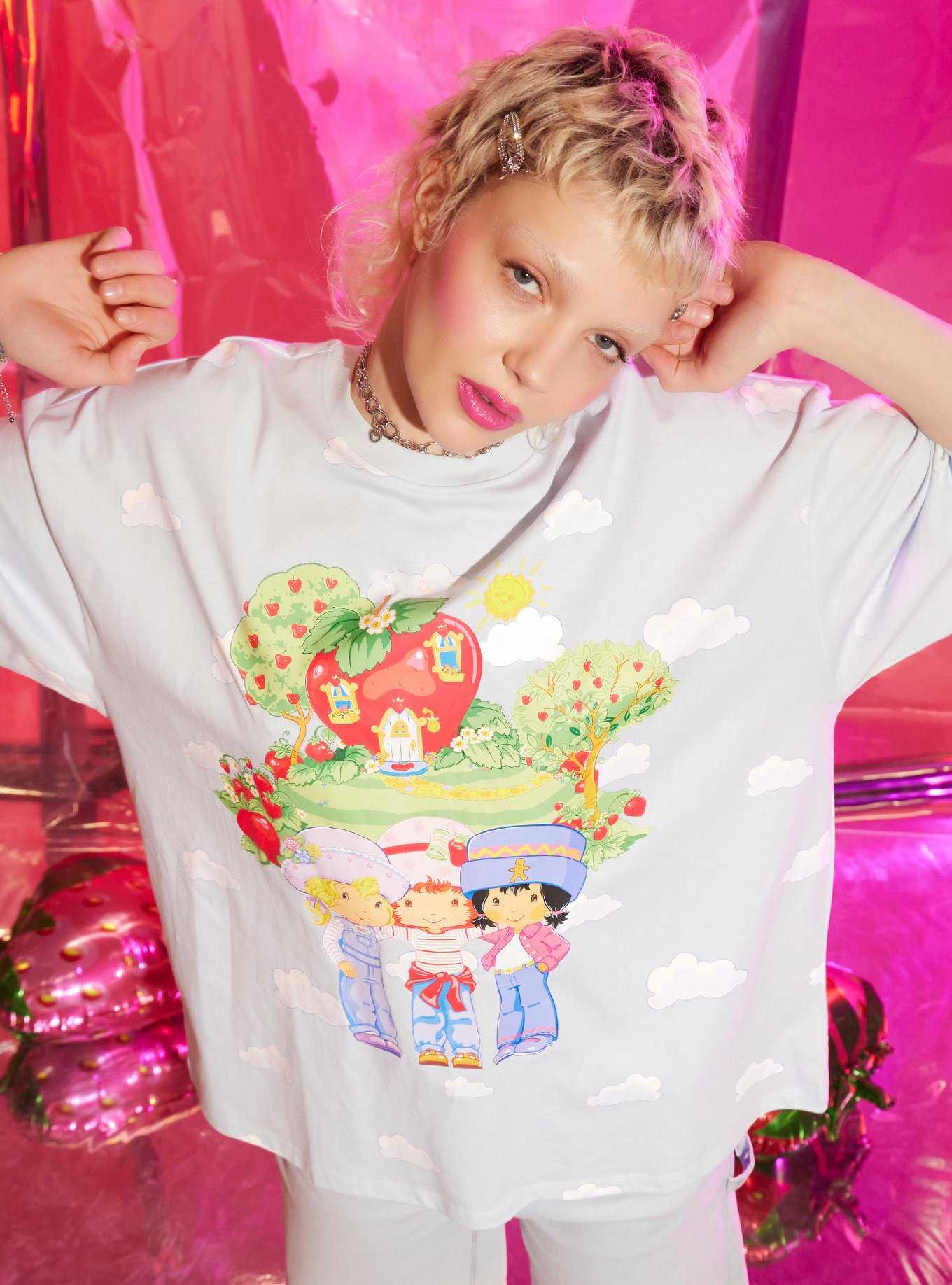 Strawberry Shortcake Trio Cloud Girls Oversized T-Shirt, , hi-res