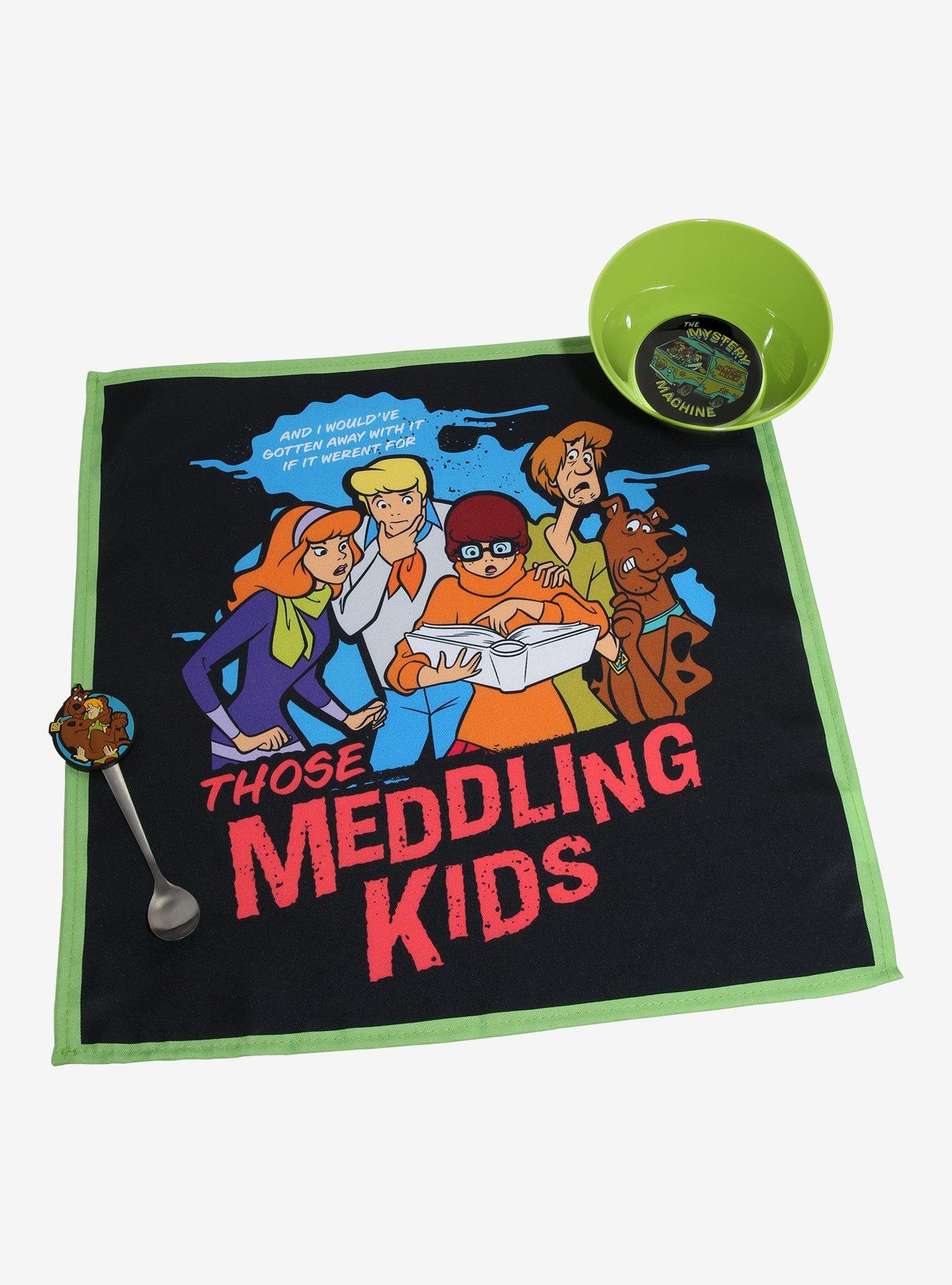 Scooby-Doo! Mystery Machine Bowl, Napkin, & Spoon Set