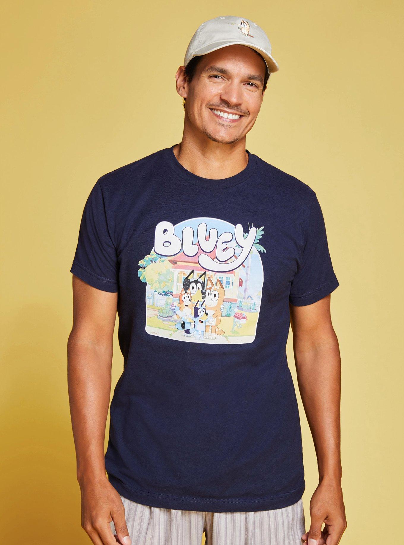 Bluey Family Portrait T-Shirt &mdash; BoxLunch Exclusive, NAVY, hi-res