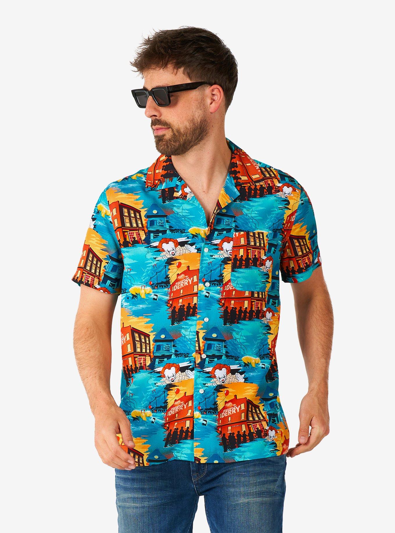 IT Short Sleeve Button-Up Shirt, , hi-res