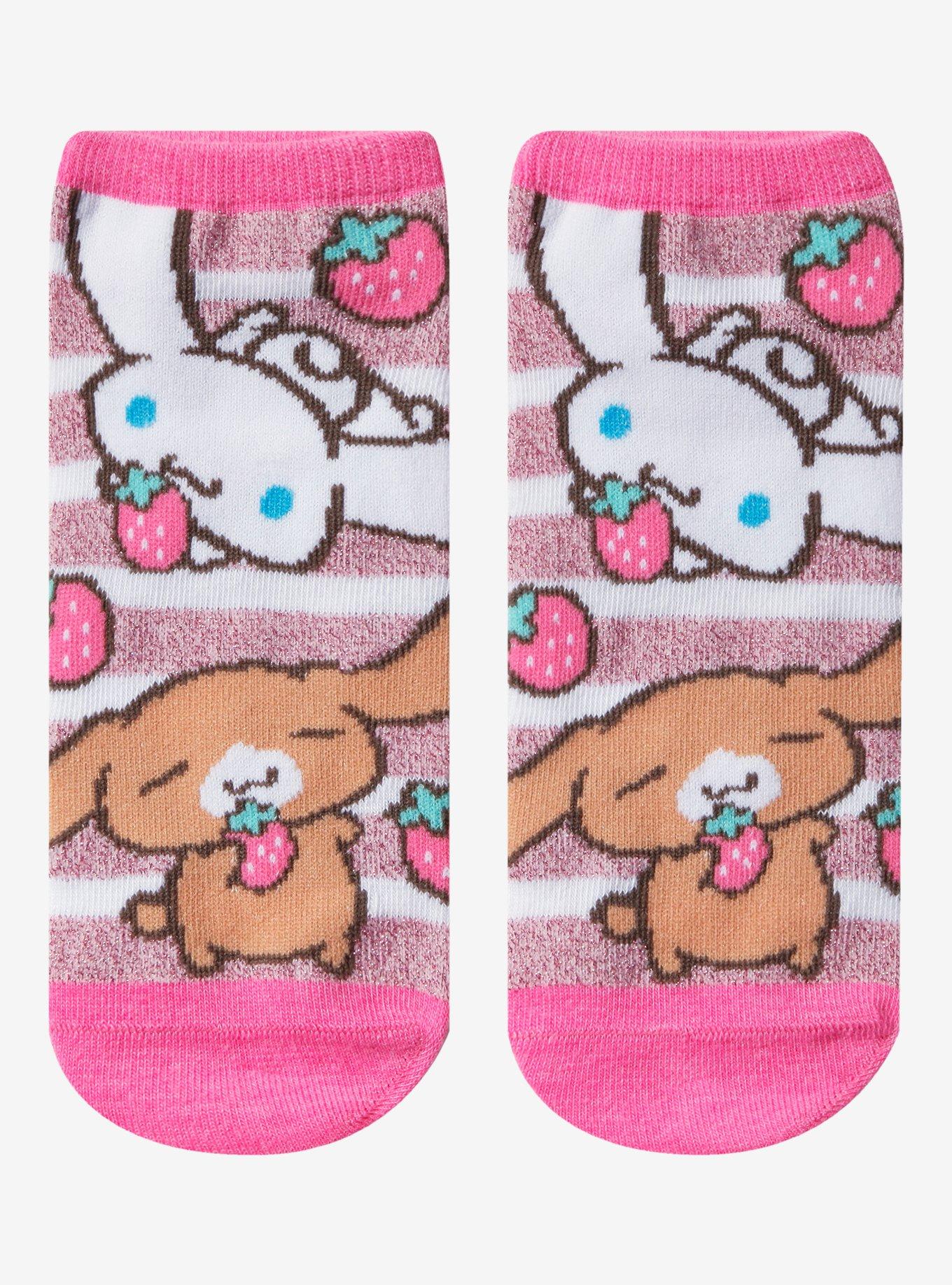 Cinnamoroll & Cappuccino Strawberries No-Show Socks, , hi-res