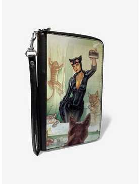 DC Comics Catwoman Issue #34 Selfie Variant Comic Zip Around Wallet, , hi-res