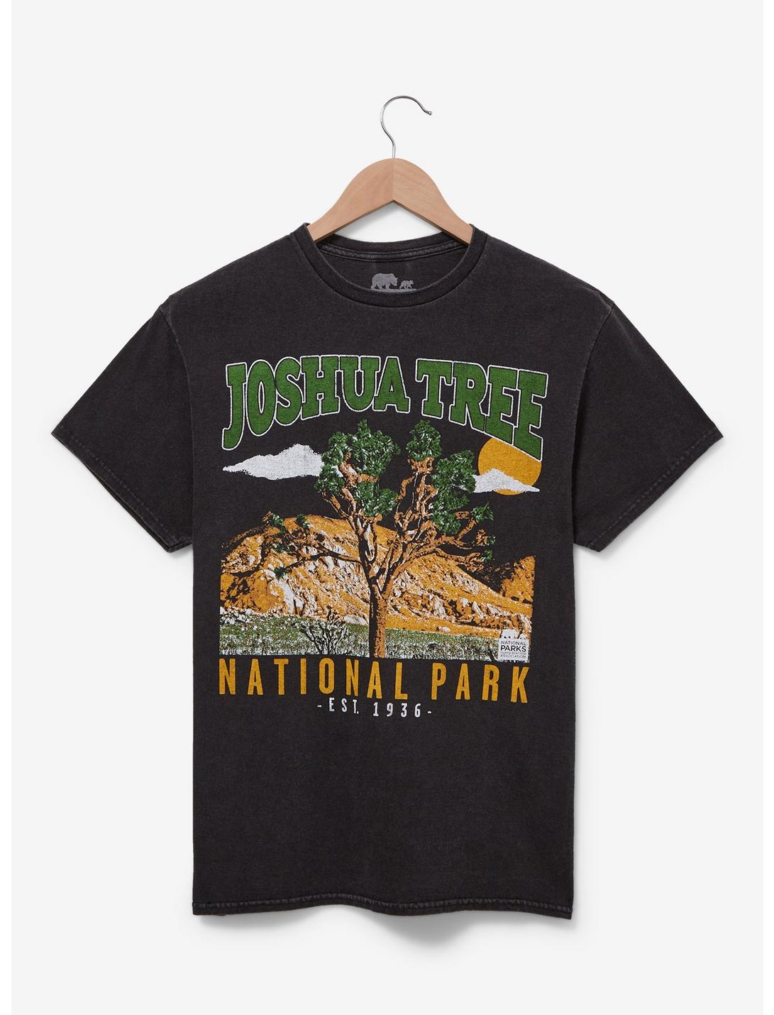 National Parks Joshua Tree T-Shirt — BoxLunch Exclusive, BLACK, hi-res