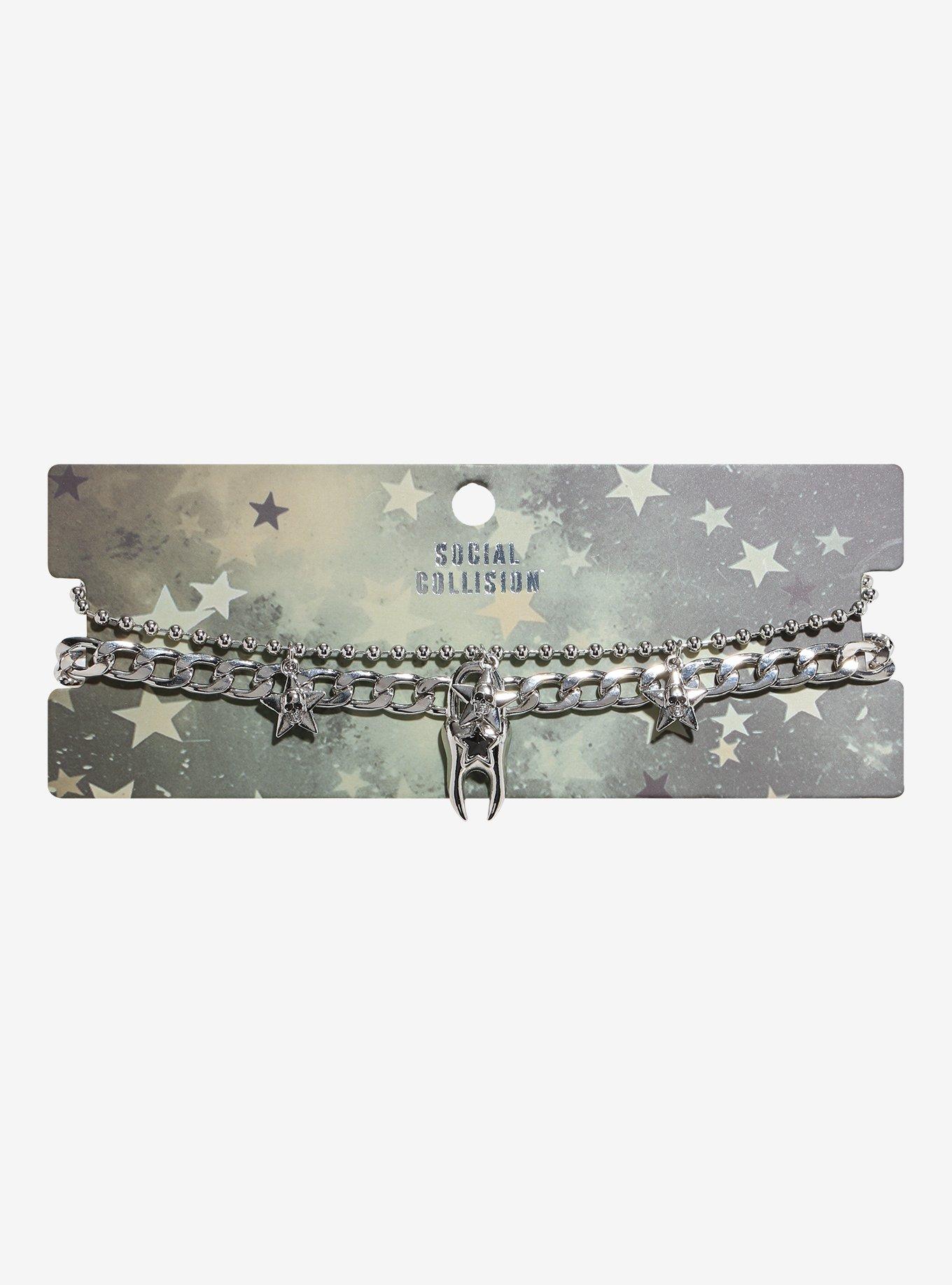 Social Collision Tooth Lock Star Charm Choker Set, , hi-res