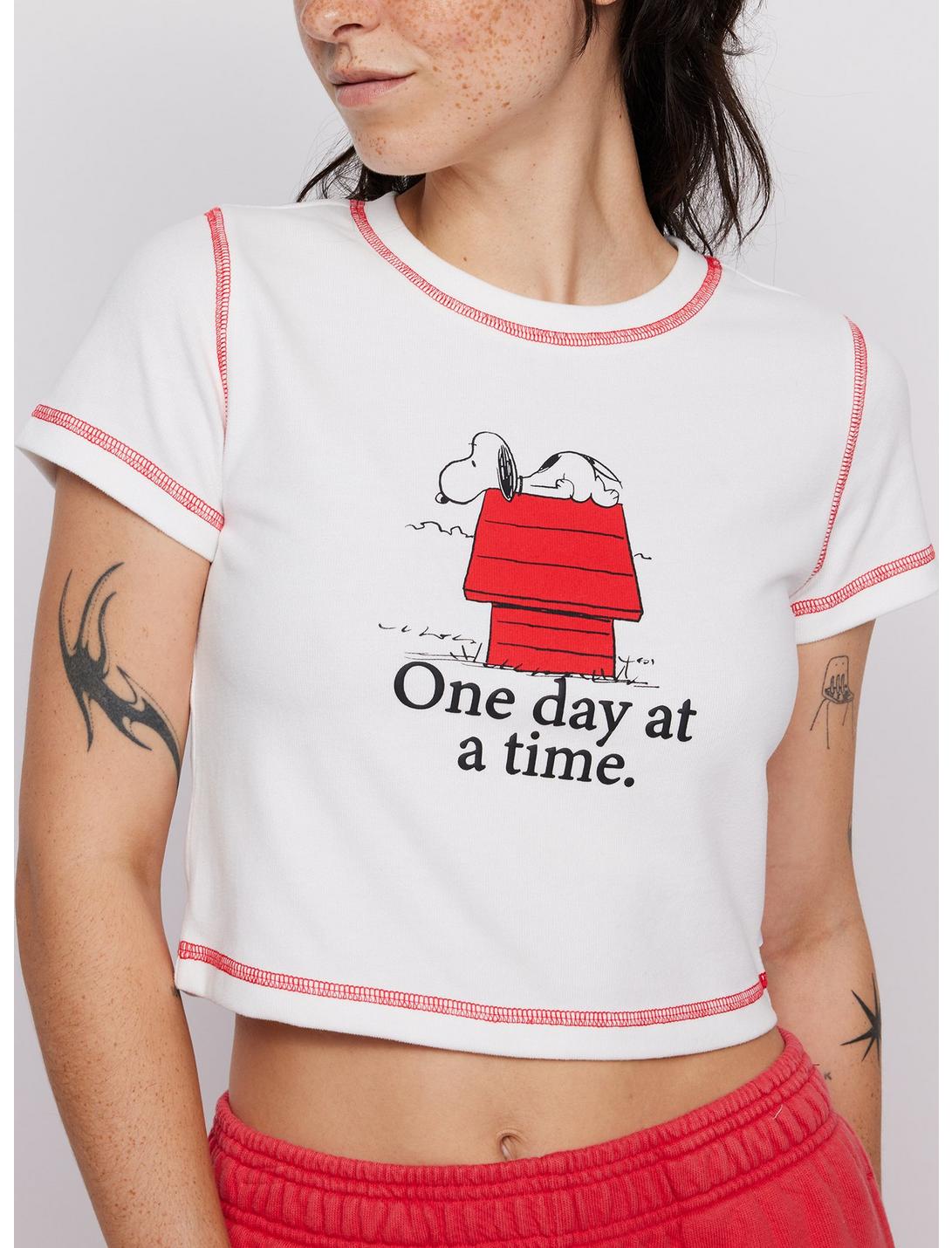 Samii Ryan Peanuts Snoopy Doghouse Women's Cropped T-Shirt, , hi-res