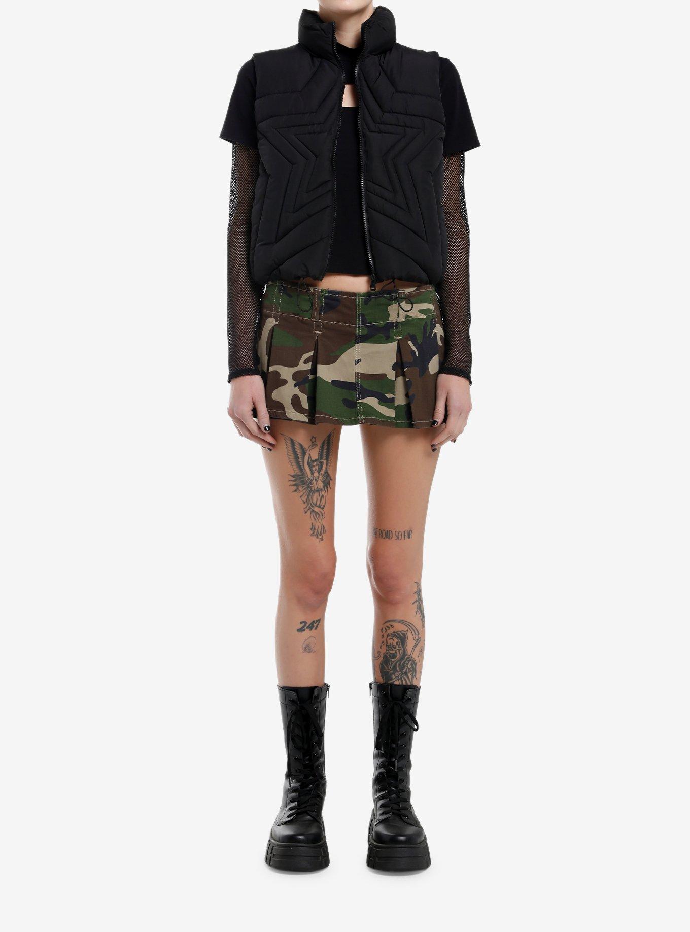 Black Star Girls Puffer Vest, , hi-res