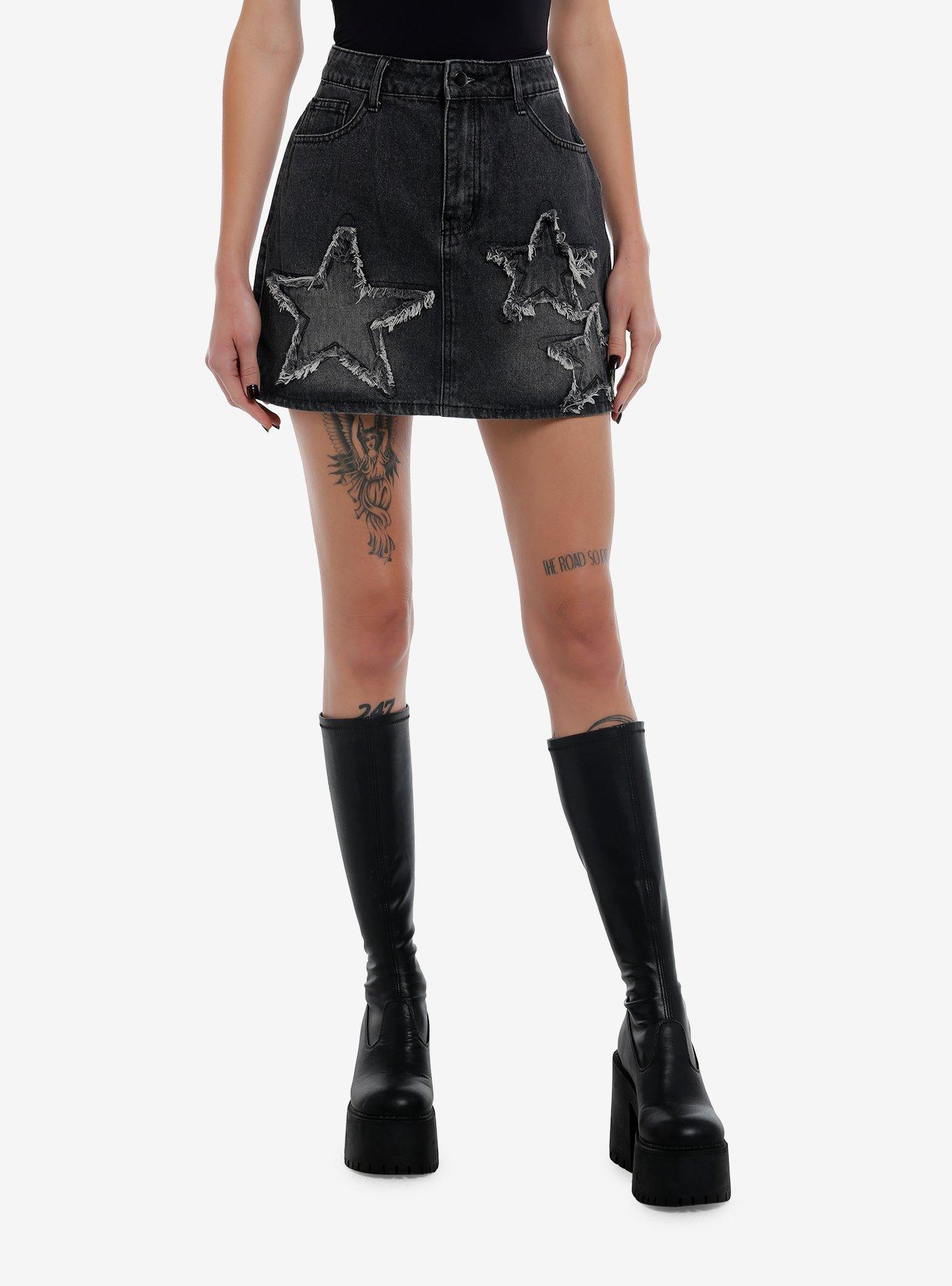 Black Frayed Star Patch Denim Skirt