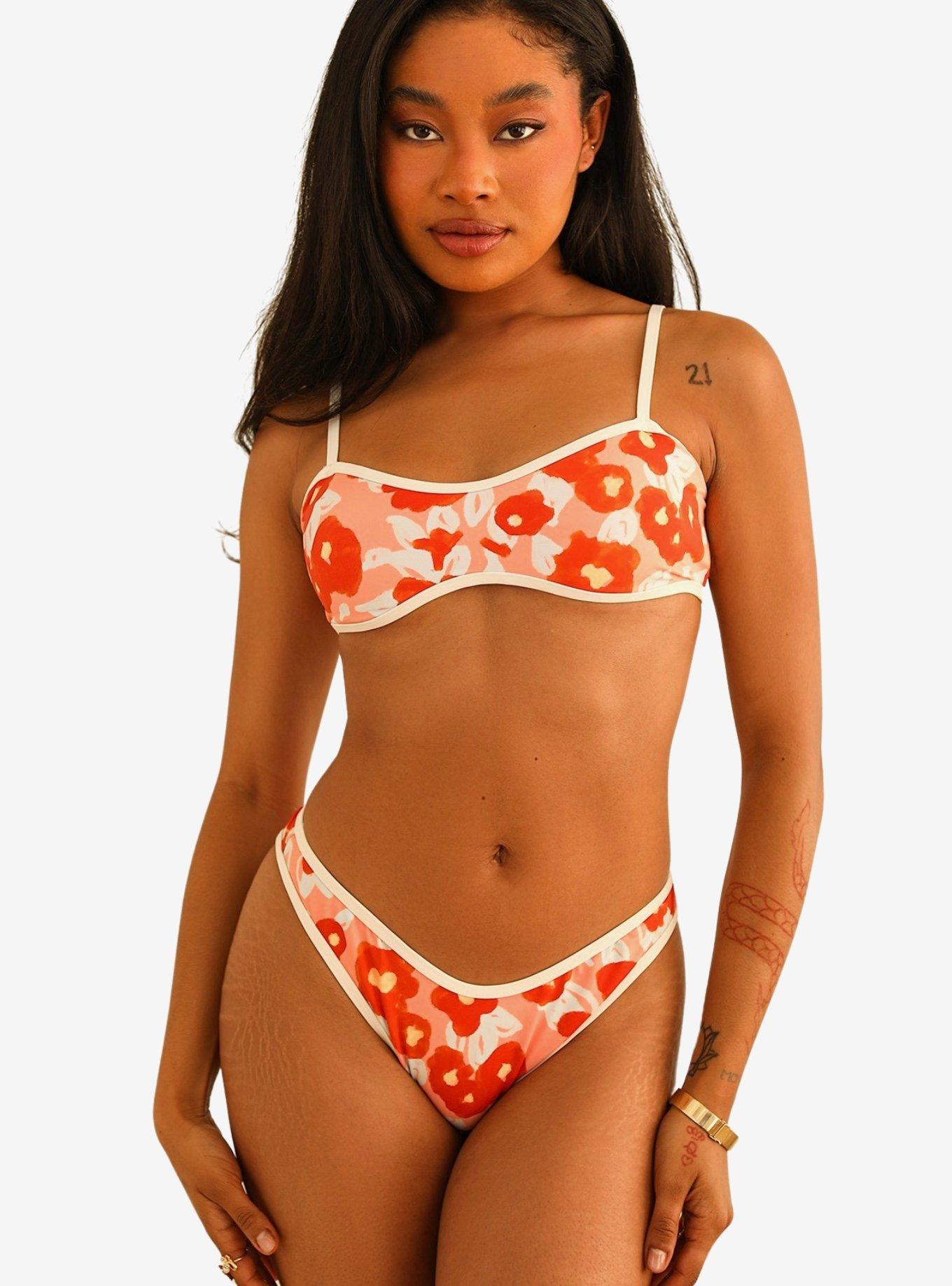 Dippin' Daisy's Blair Adjustable Straps Swim Top In Bloom