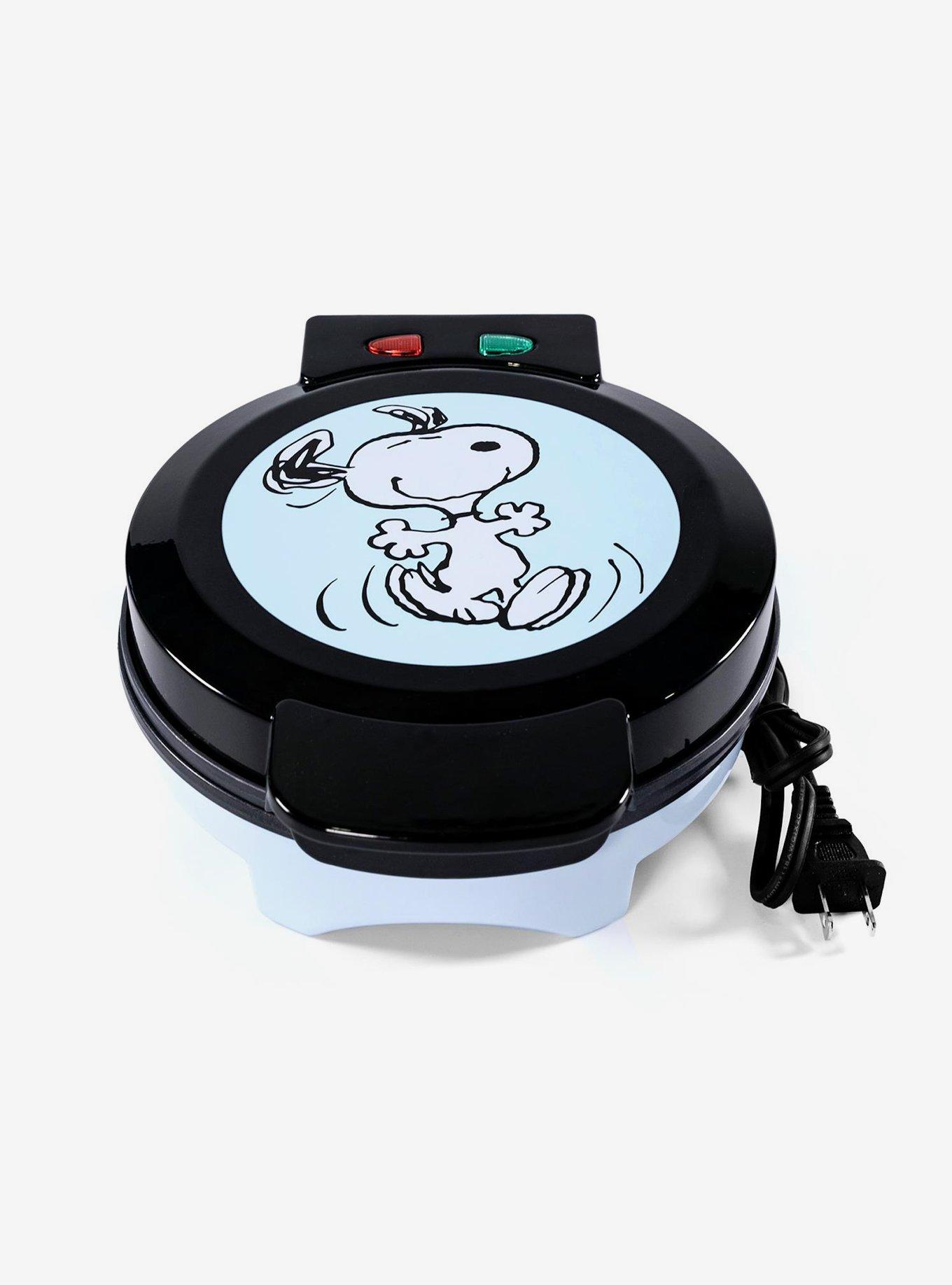 Peanuts Snoopy Waffle Maker BoxLunch