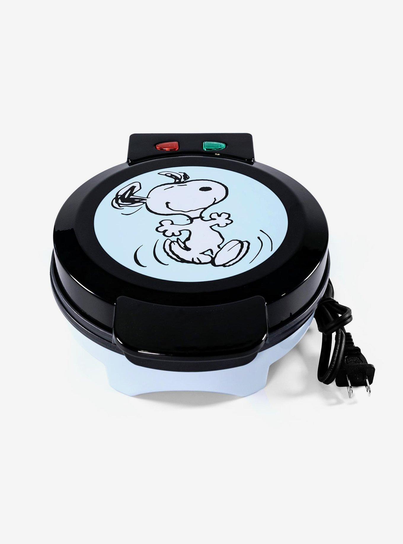 Peanuts Snoopy Waffle Maker, , hi-res