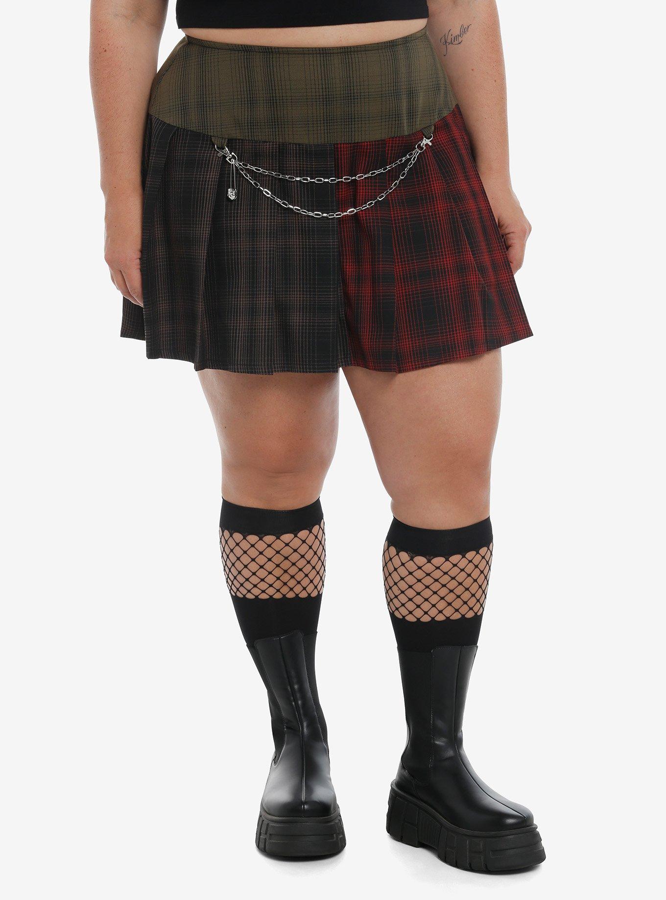 Social Collision Red Green & Brown Plaid Chain Pleated Skirt Plus Size, , hi-res