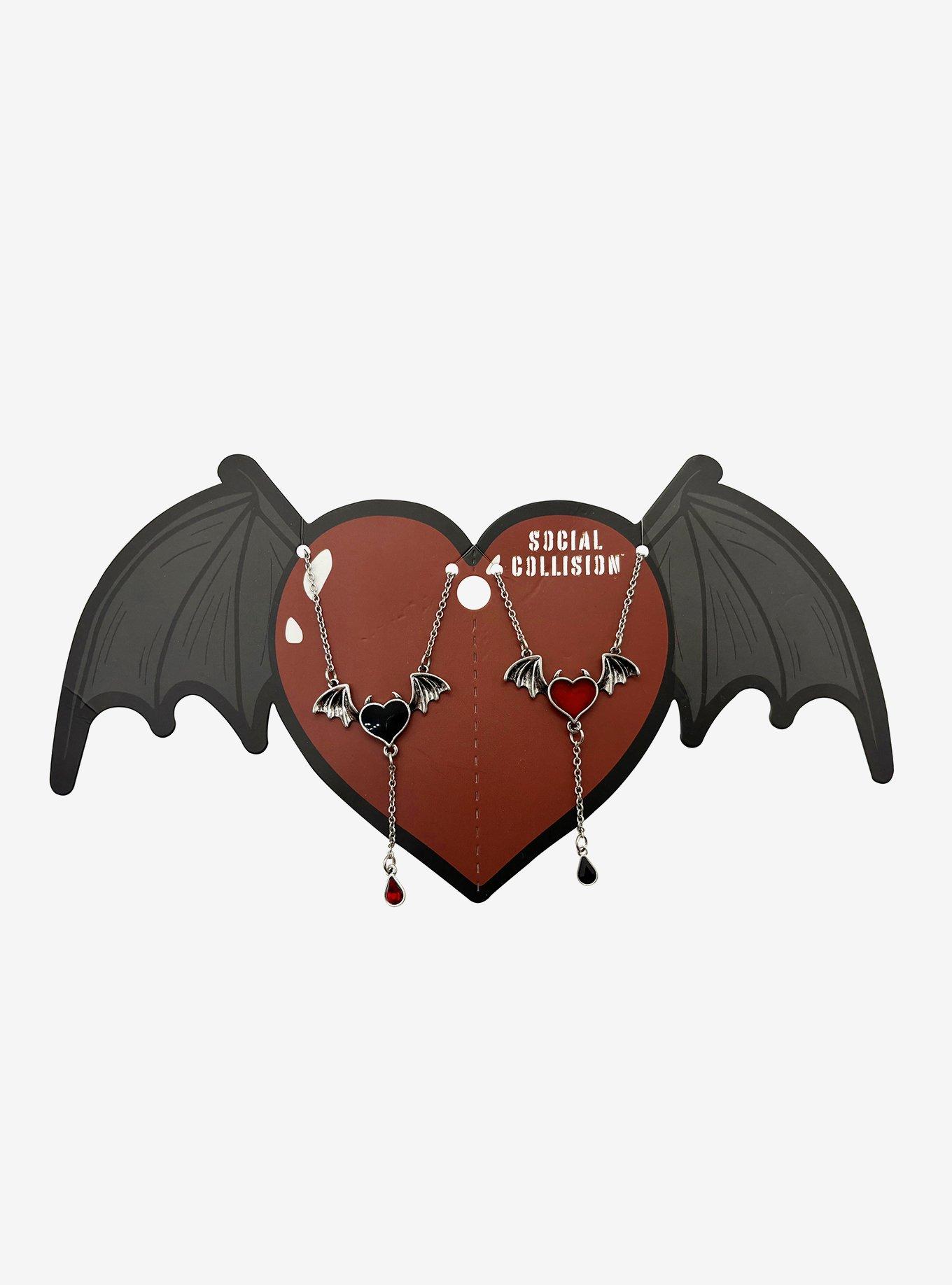 Social Collision Bat Heart Best Friend Necklace Set