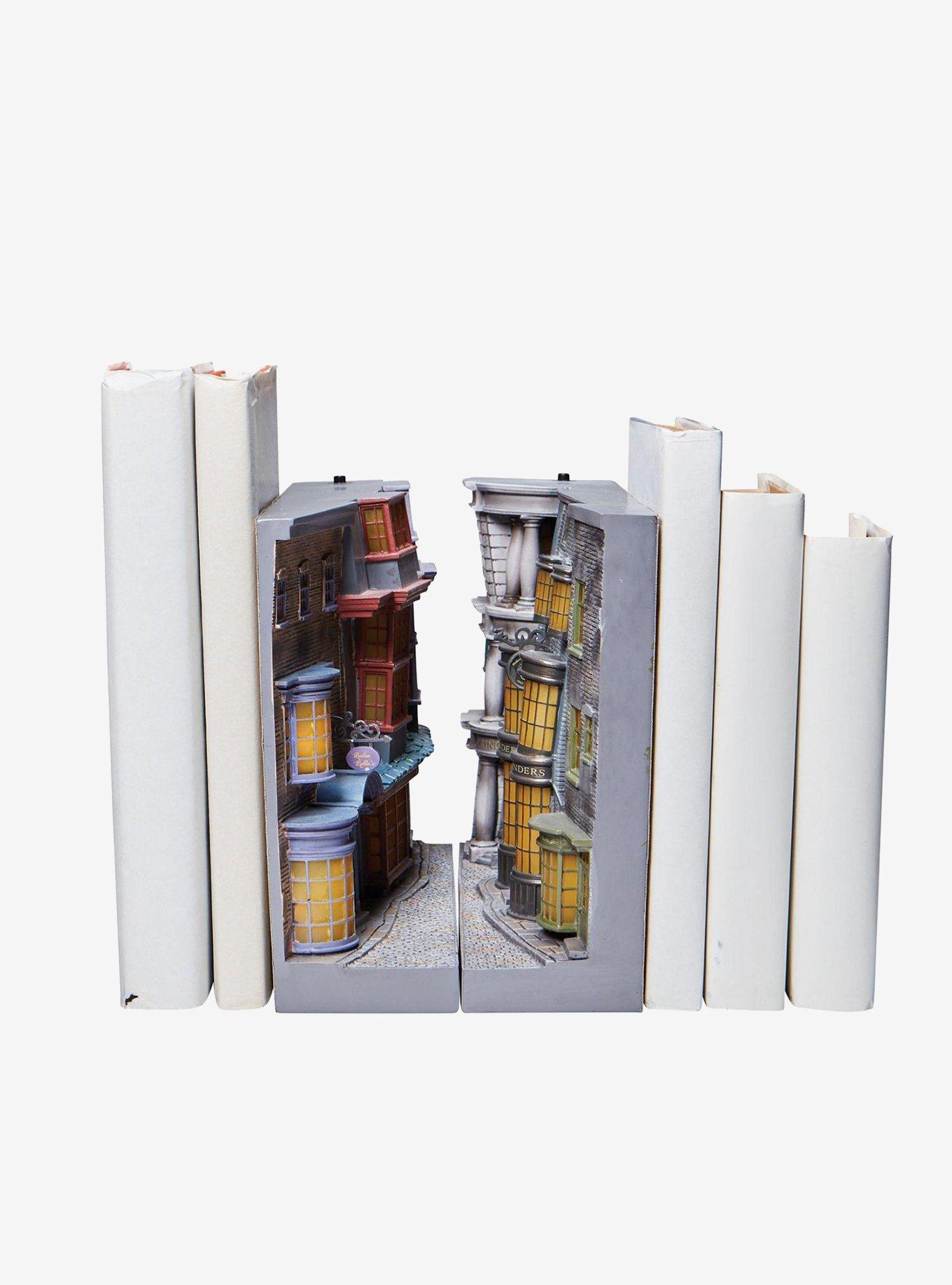 Harry Potter Diagon Alley Light Up Bookend, , hi-res