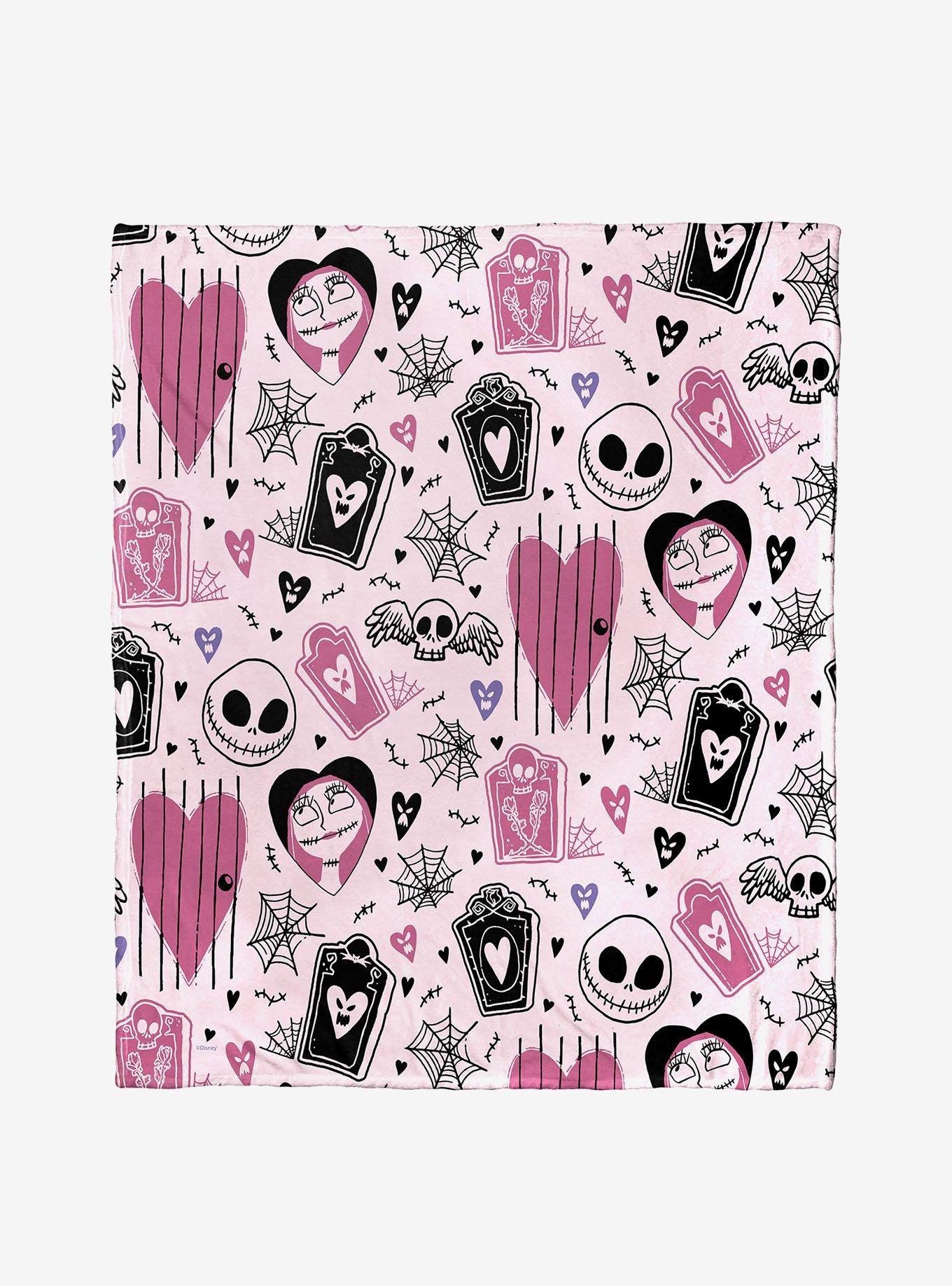 Disney Nightmare Before Christmas Valentines Pattern Silk Touch Blanket, , hi-res